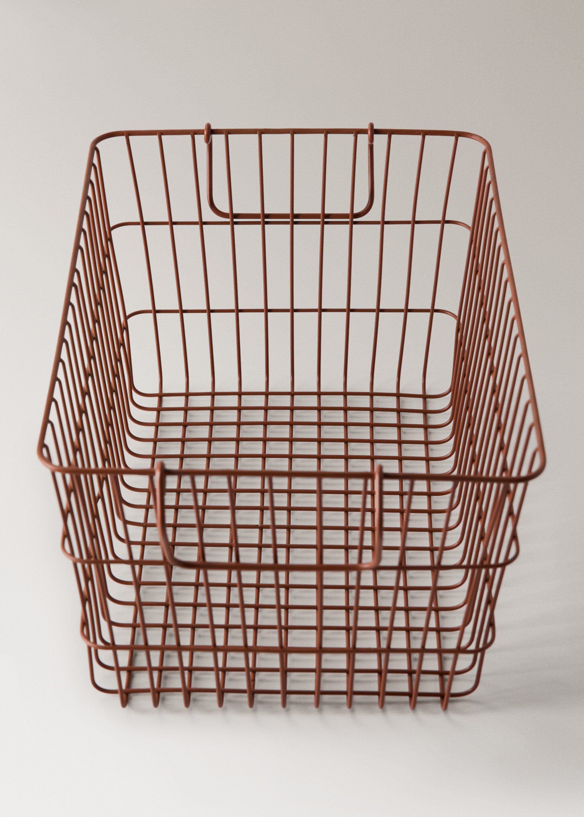 Large metal basket with handles - Details of the article 1, Off White. Ref: 27072933-00.