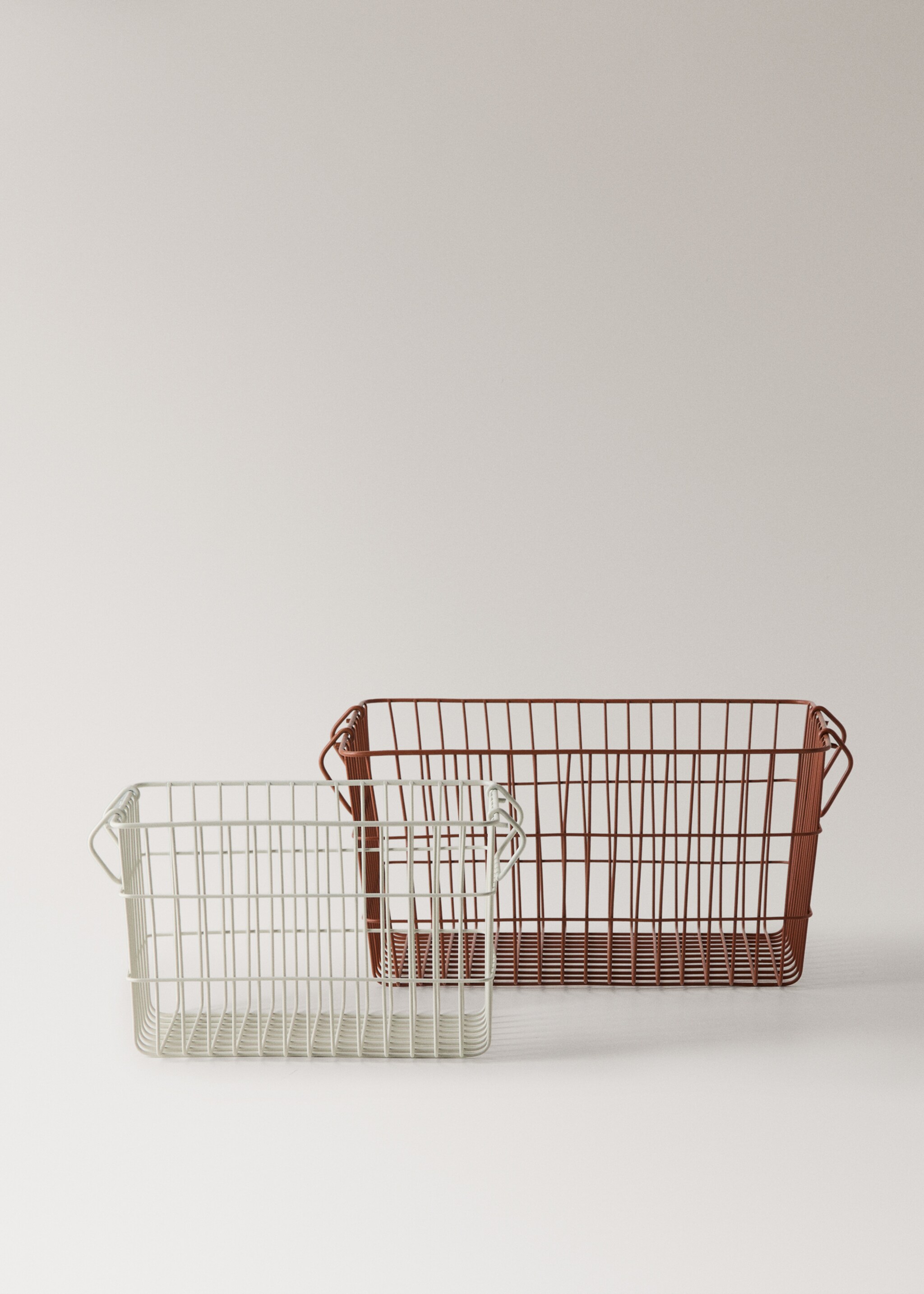 Large metal basket with handles - Details of the article 3, Off White. Ref: 27072933-00.