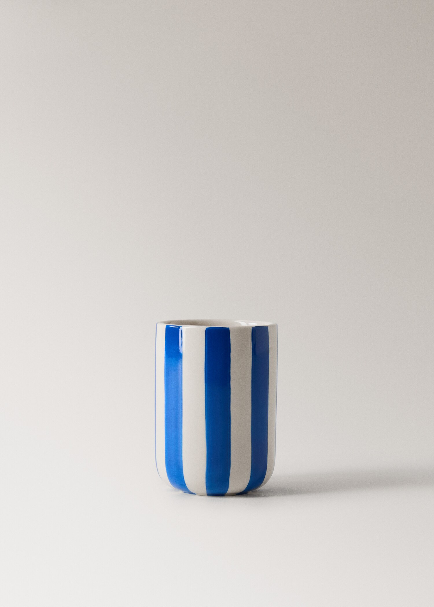 Got raspall dents ceràmica ratlles pintades - Article sense model