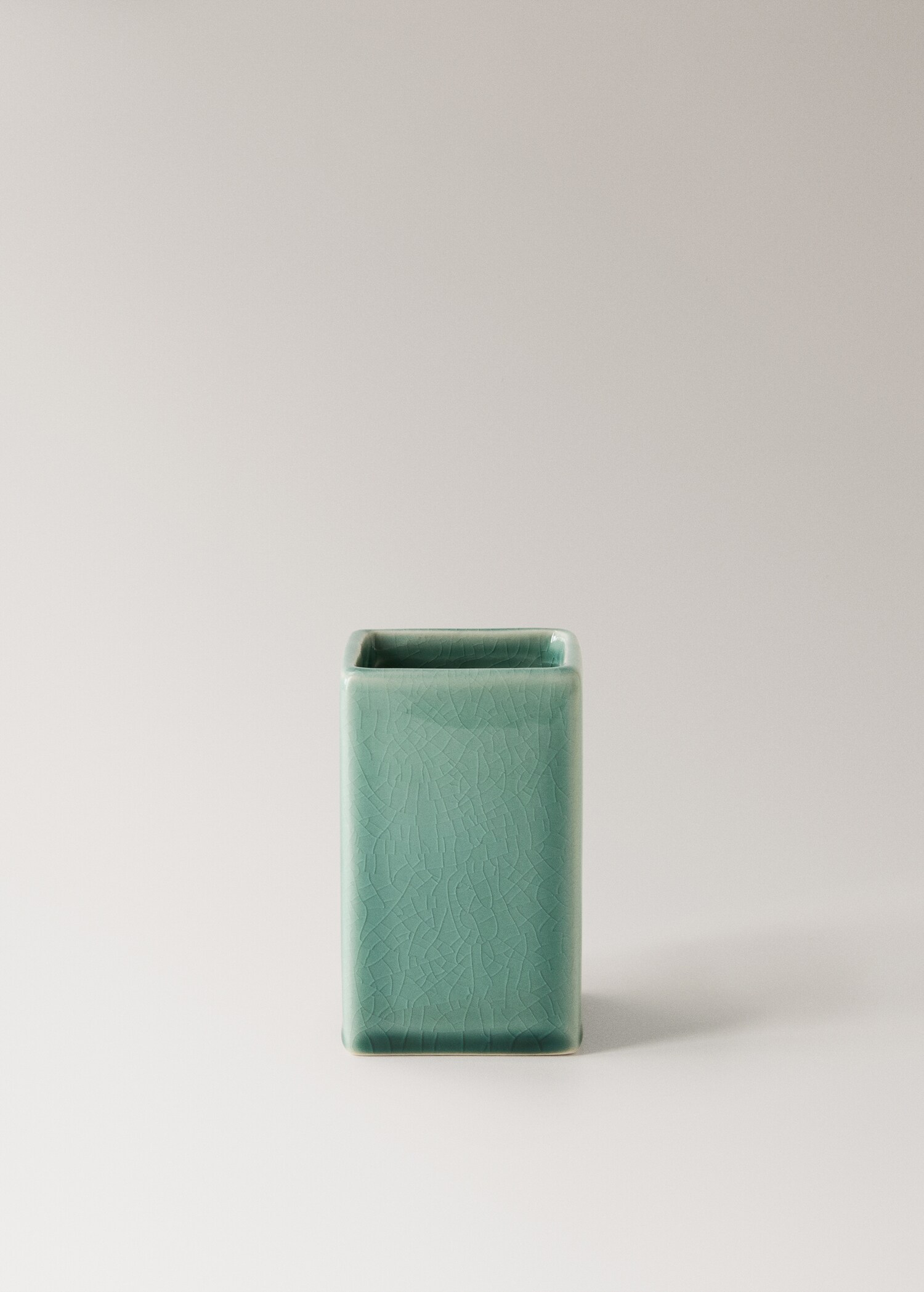 Crackled ceramic toothbrush tumbler - Article without model