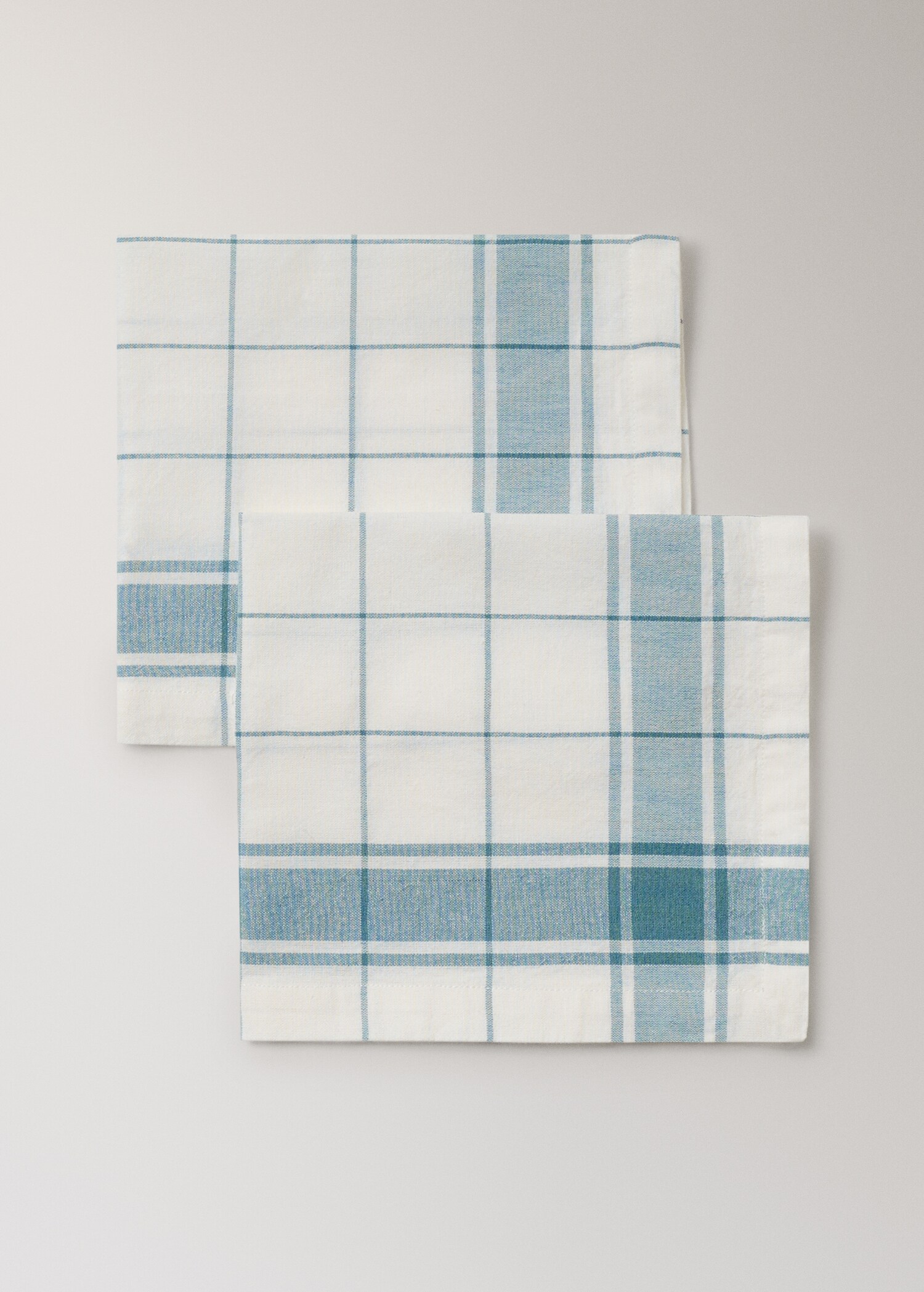 Napkin ventana - Details of the article 1