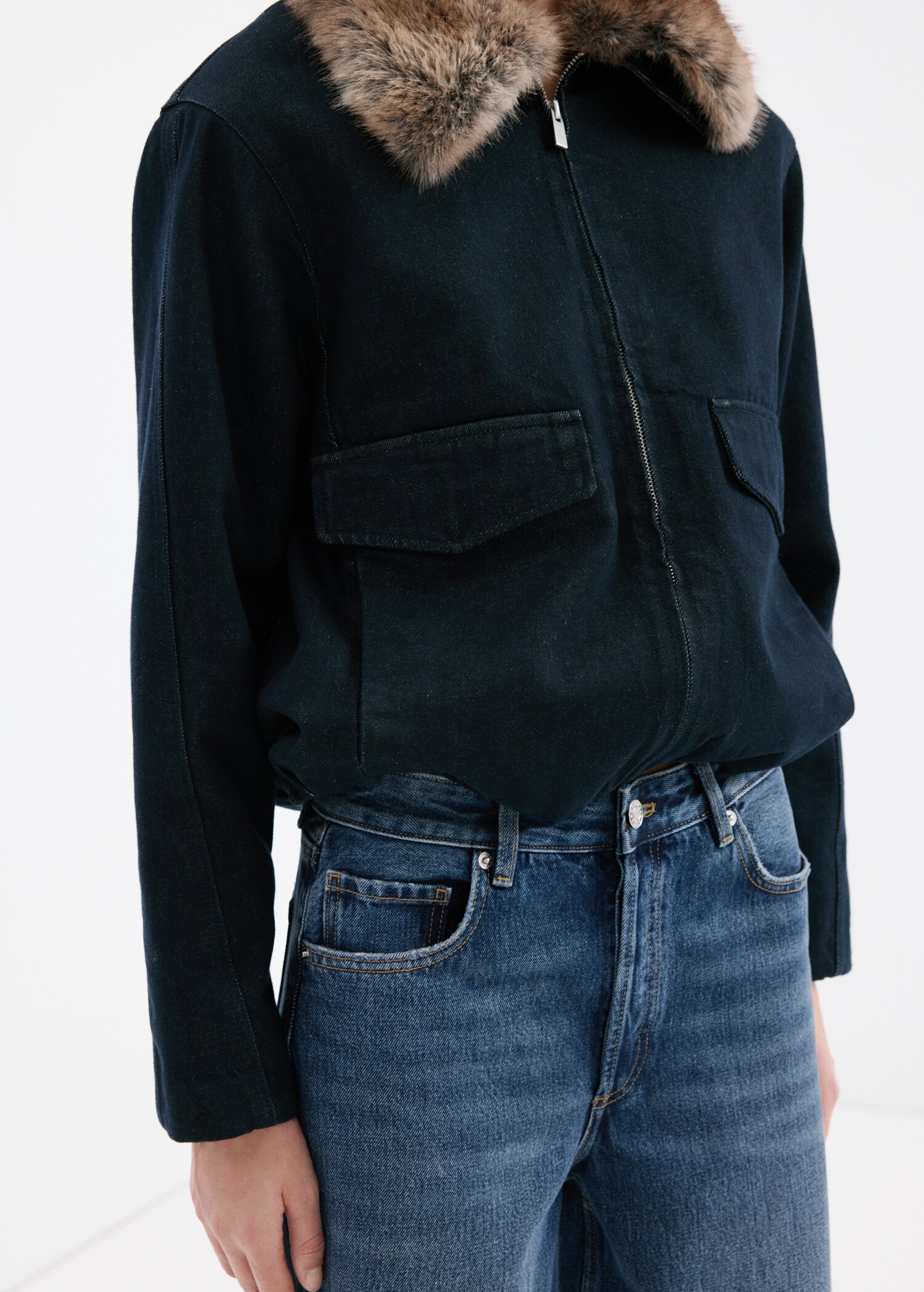 Jean droit taille basse - Détail de l'article 6