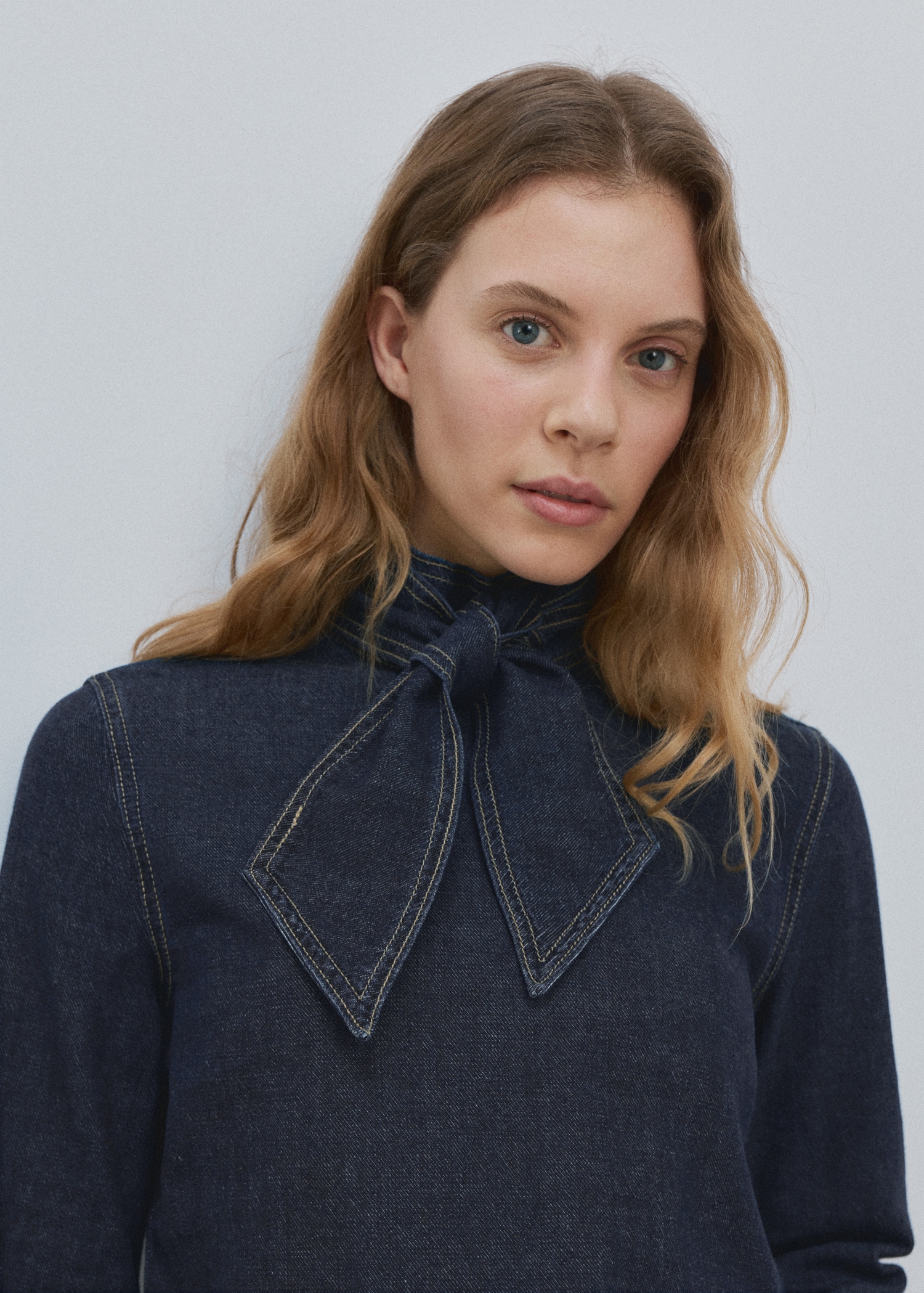 Camisa denim cierre lazo - Detalle del artículo 1