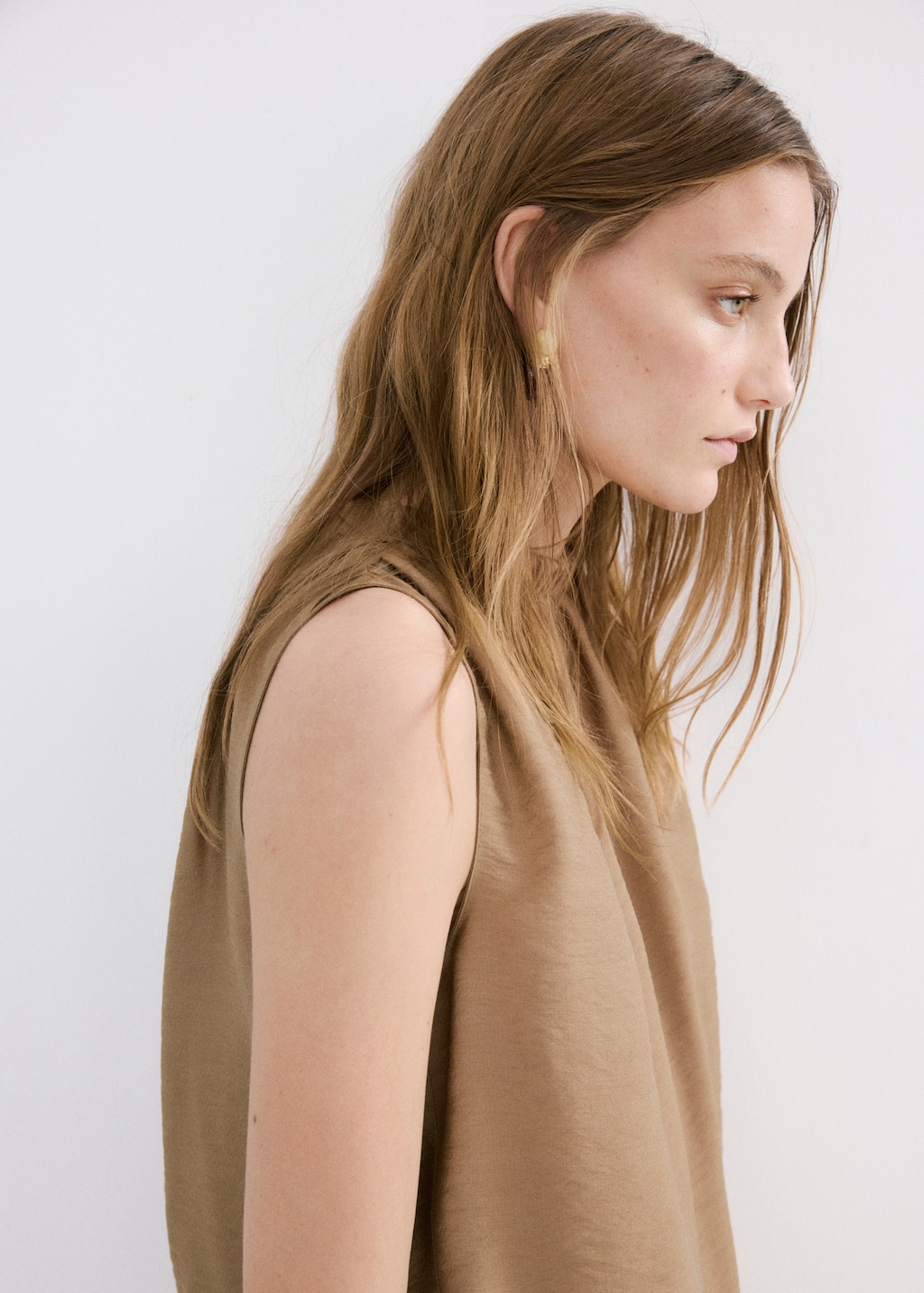 Draped neck satin top - image 5