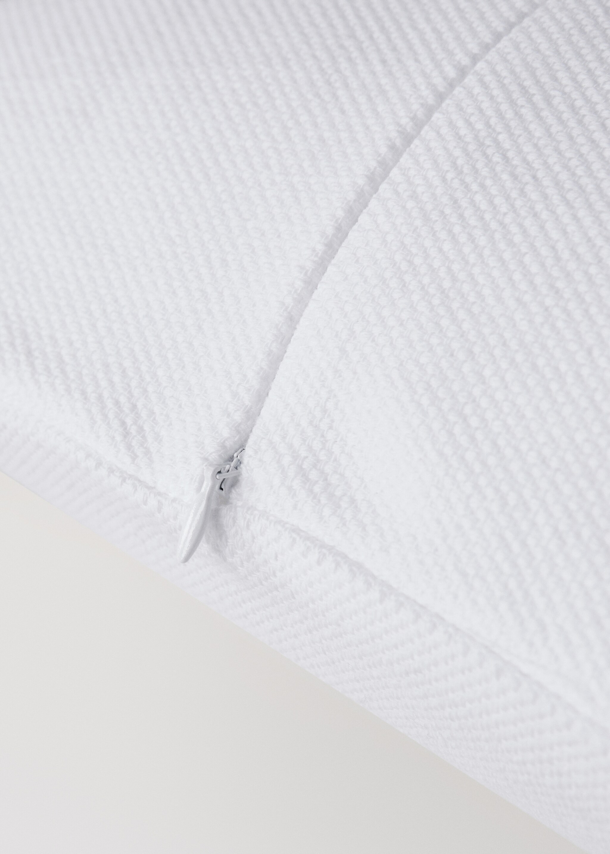 Kissenbezug Bett Baumwolle mit Saumabschluss 50x50 cm - Detail des Artikels 4, Cremeweiß. Ref: 27073302-00.