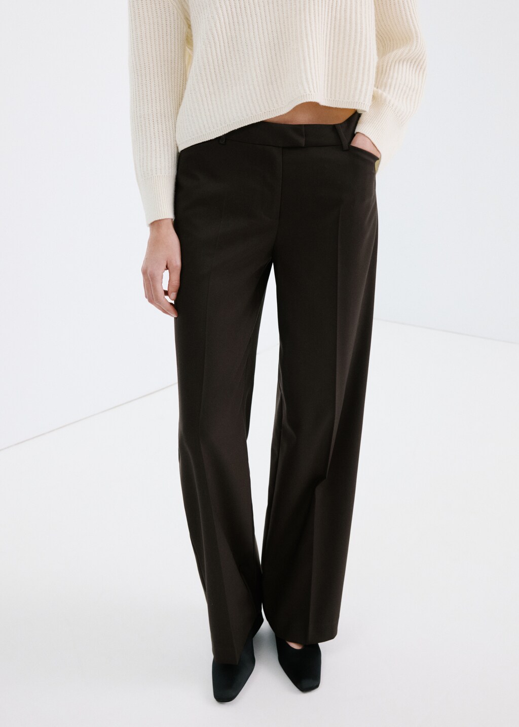 Pantalons noir Mango en ligne | Livraison et retour gratuits sur la Pantalons noir Mango en ligne | Livraison et retour gratuits sur la