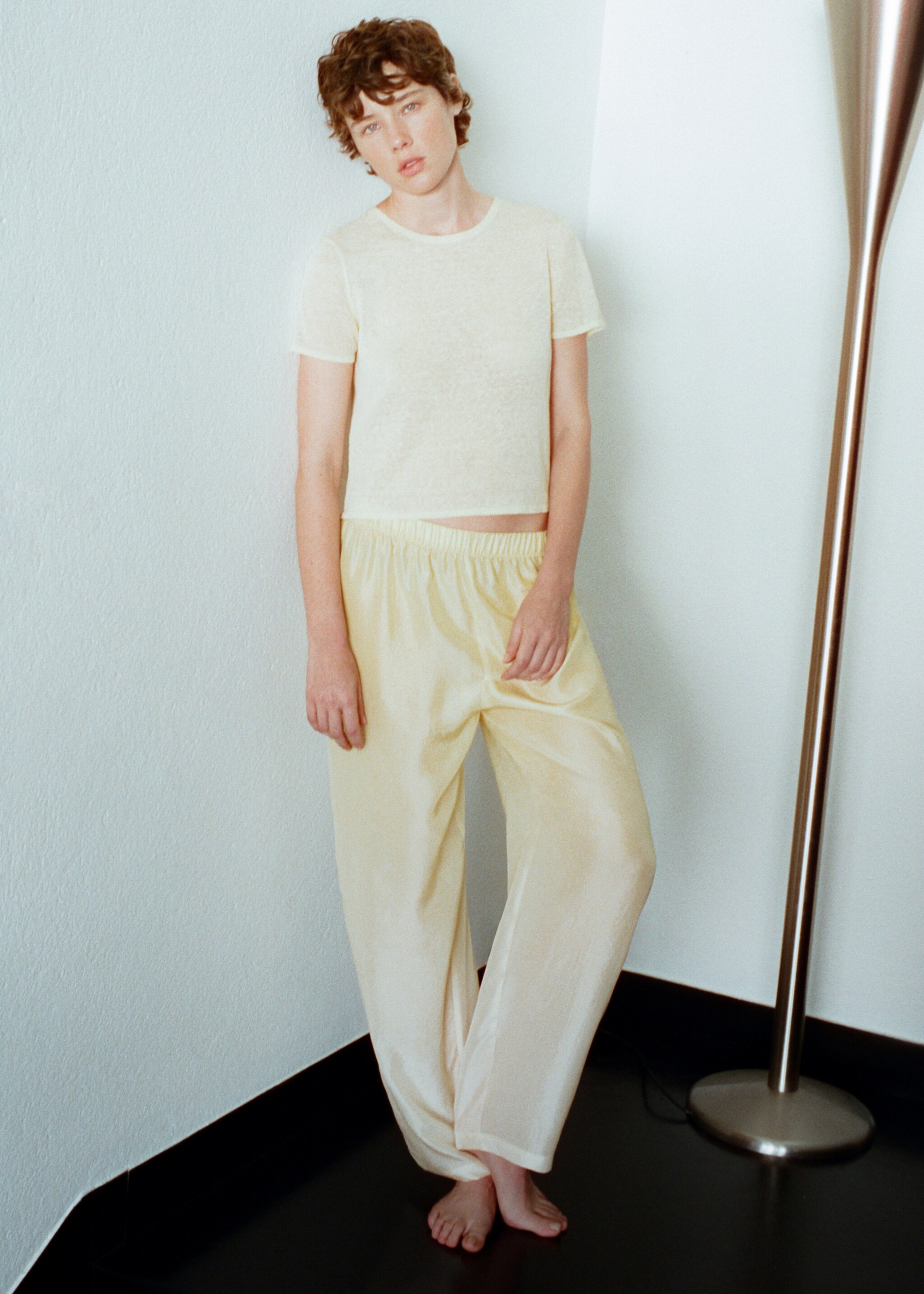 Ombre silk trousers - Details of the article 6, Pastel Yellow. Ref: 27073313-00.
