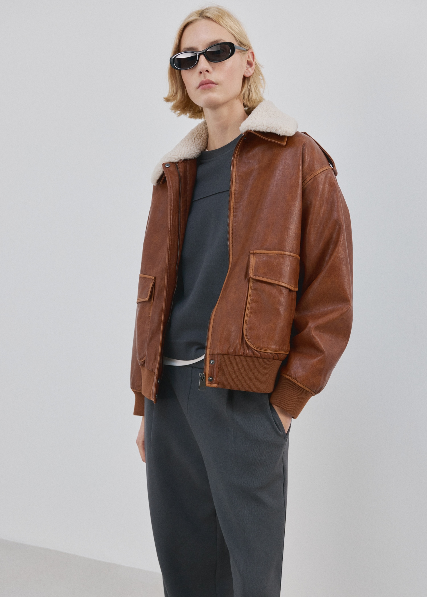 Pantalón recto algodón - Plano medio