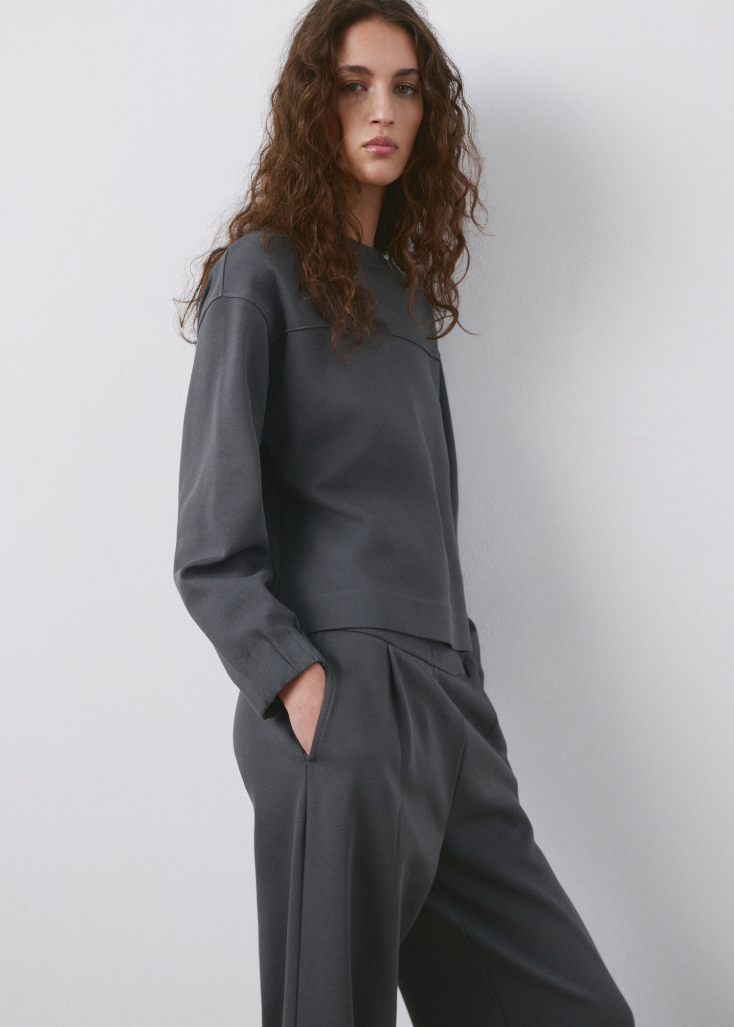 Straight-fit cotton trousers - Details of the article 1