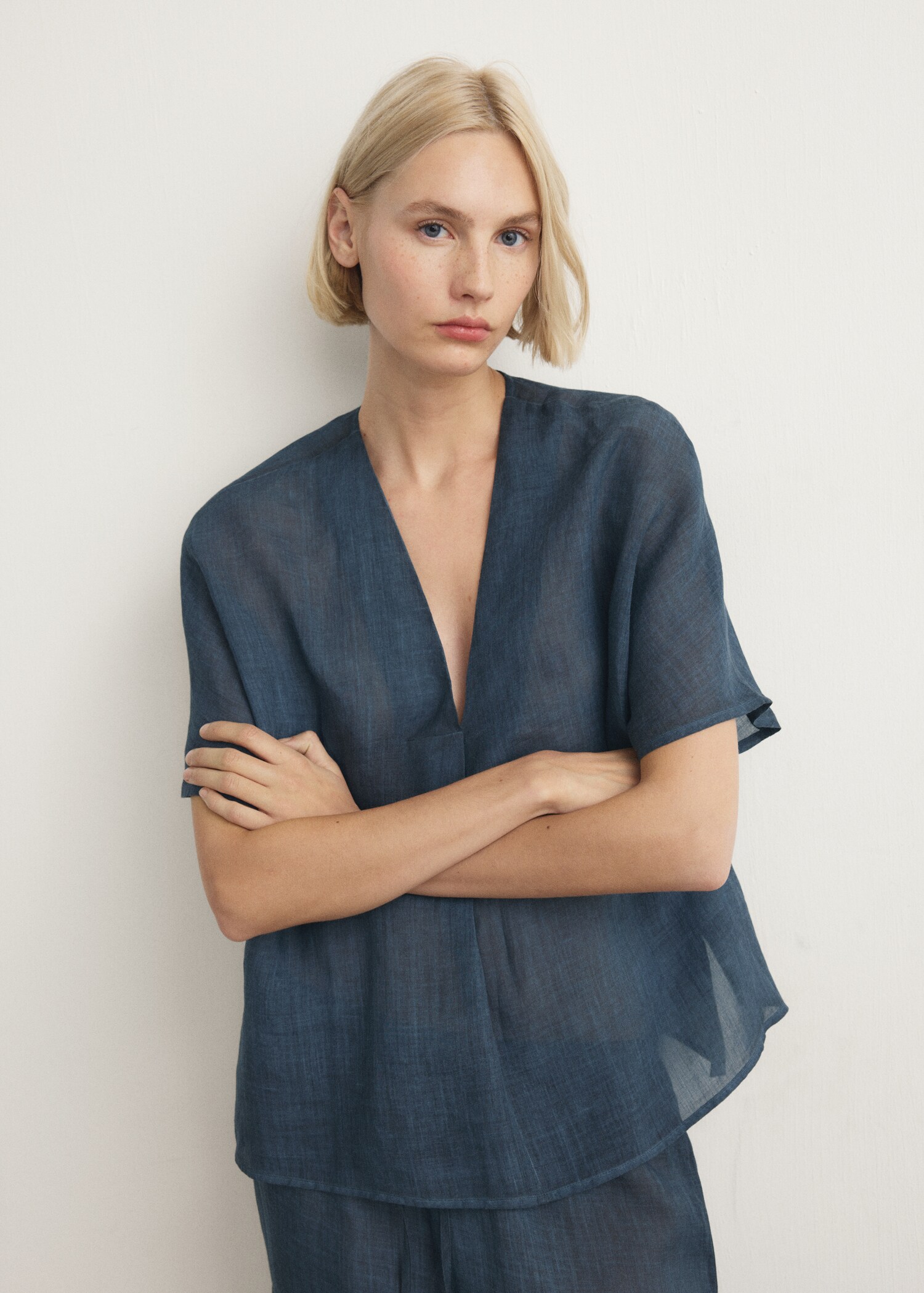 100% ramie kaftan with an overdyed effect - Medium plane