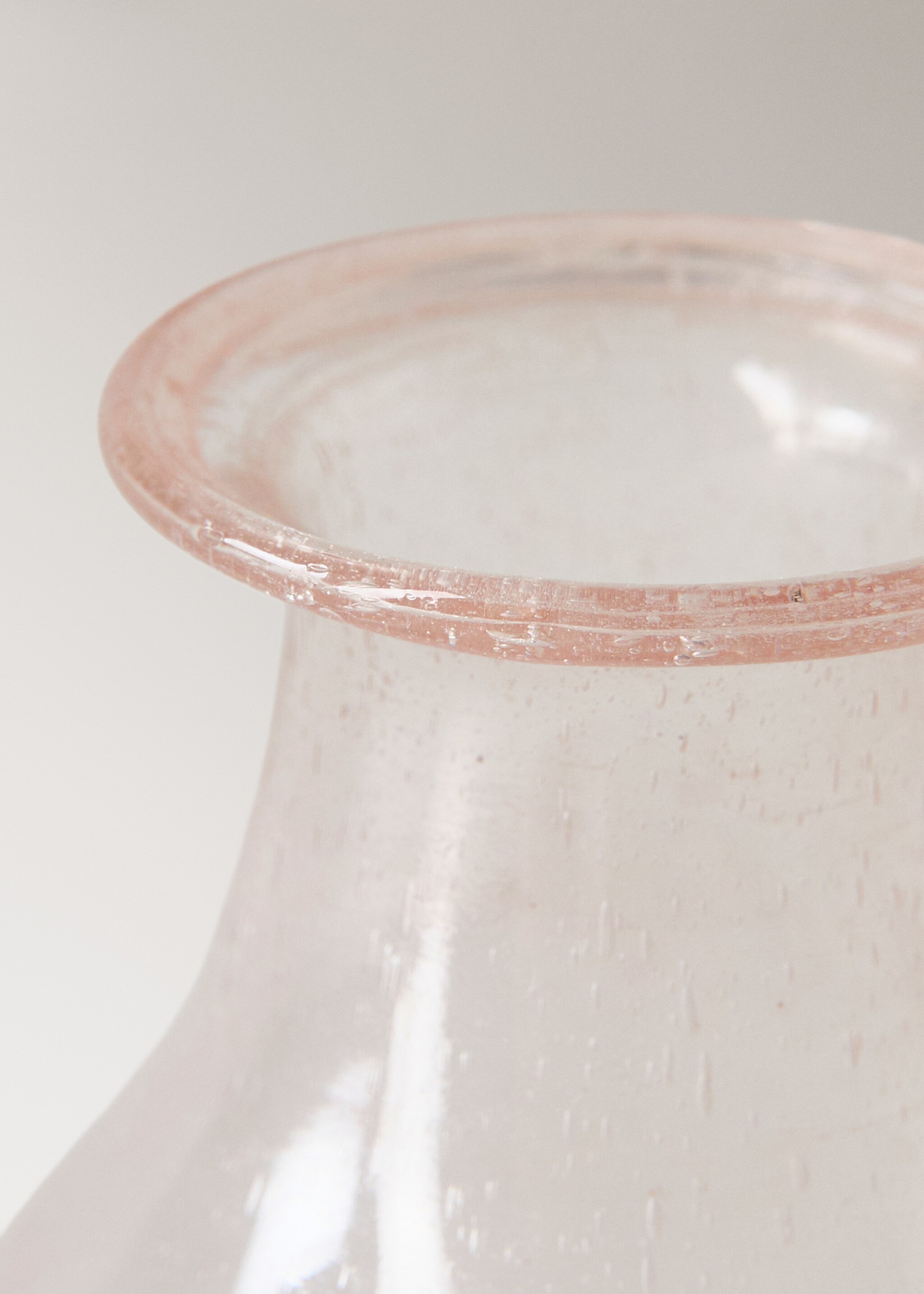 Small bubble glass vase - Details of the article 1, Pink. Ref: 27073321-00.