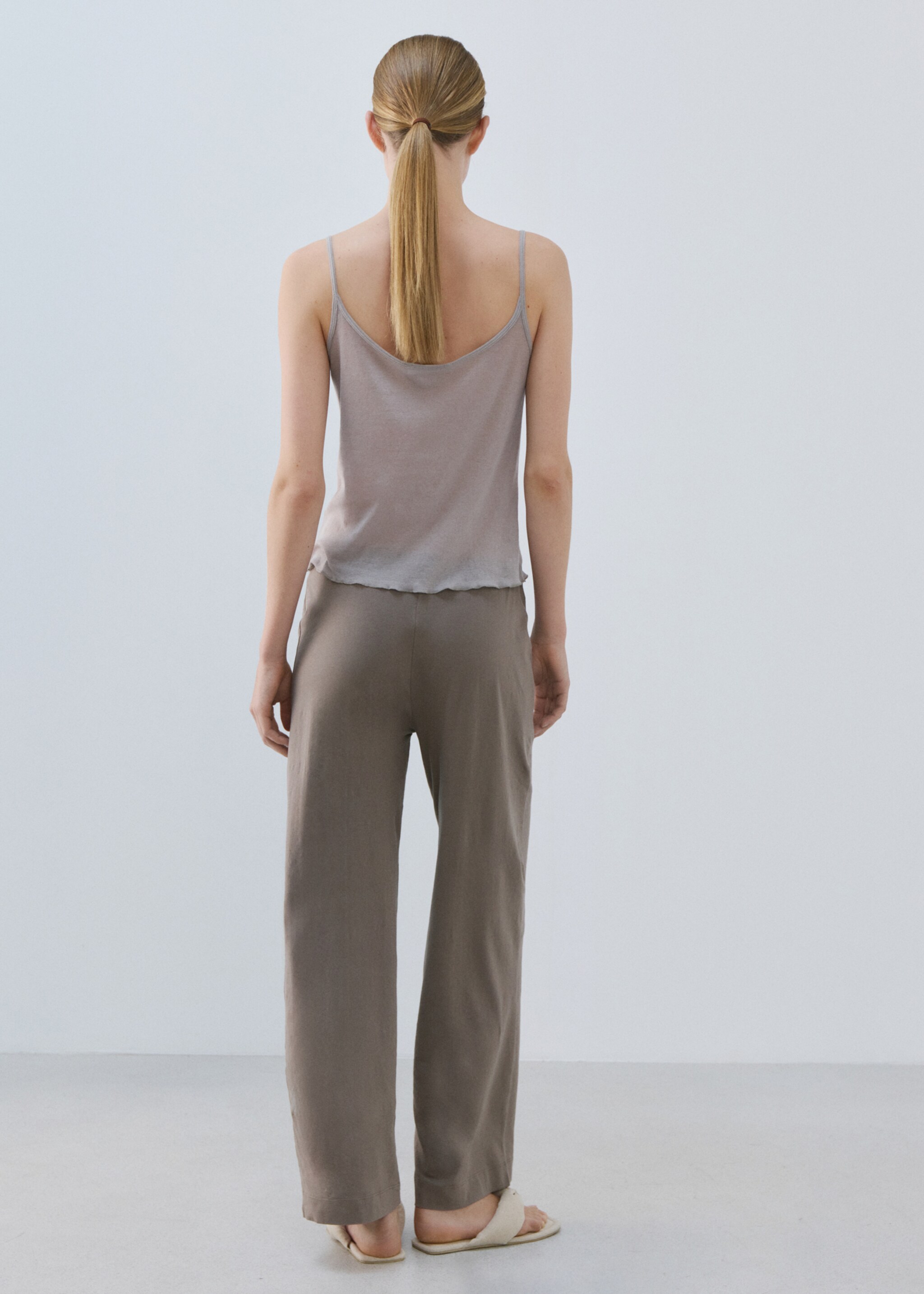 Light cotton trousers - Reverse of the article, Medium Brown. Ref: 27073336-00.