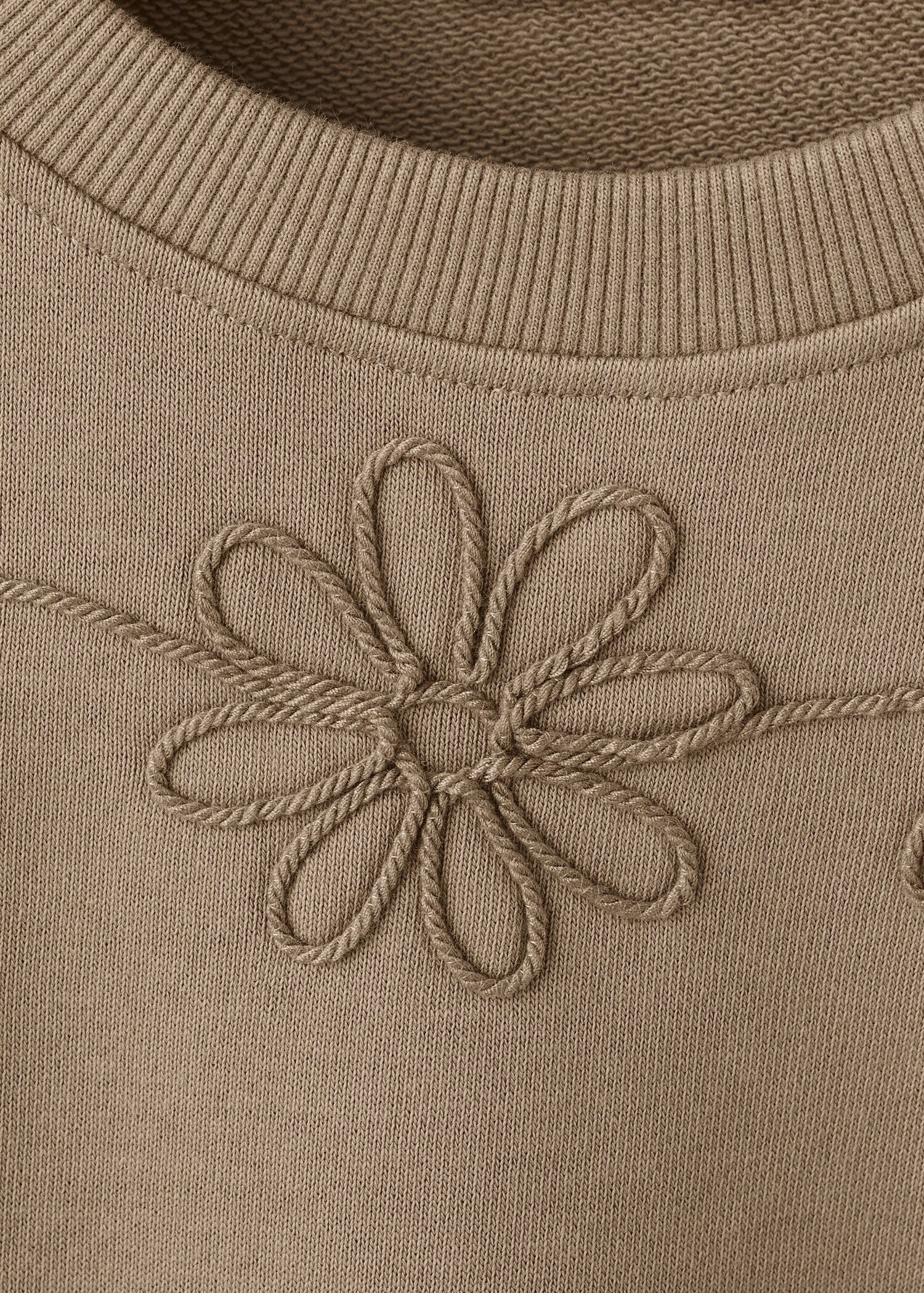 Embroidered detail cotton sweatshirt - Details of the article 0