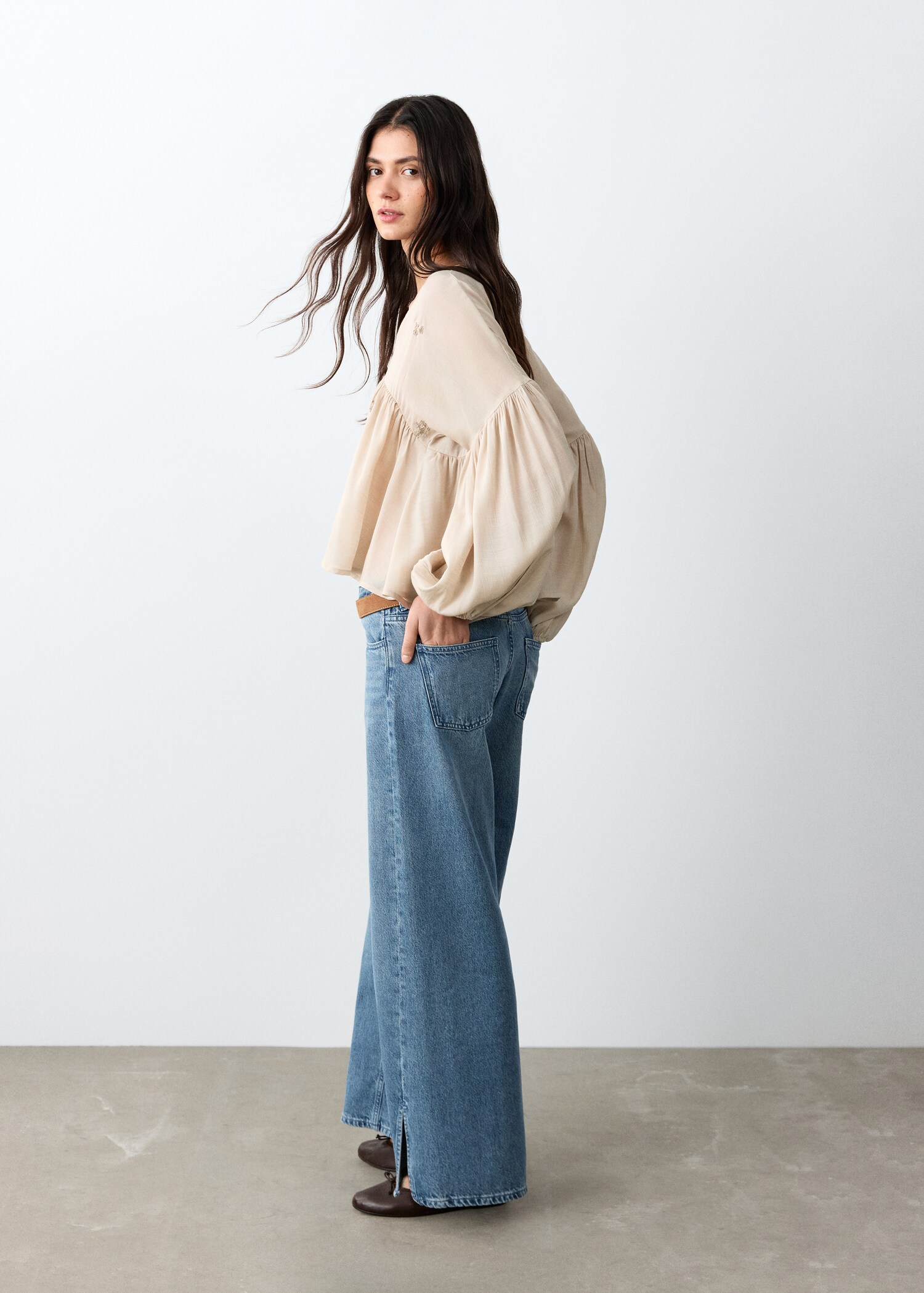 Blusa detalle abalorios - Detalle del artículo 2