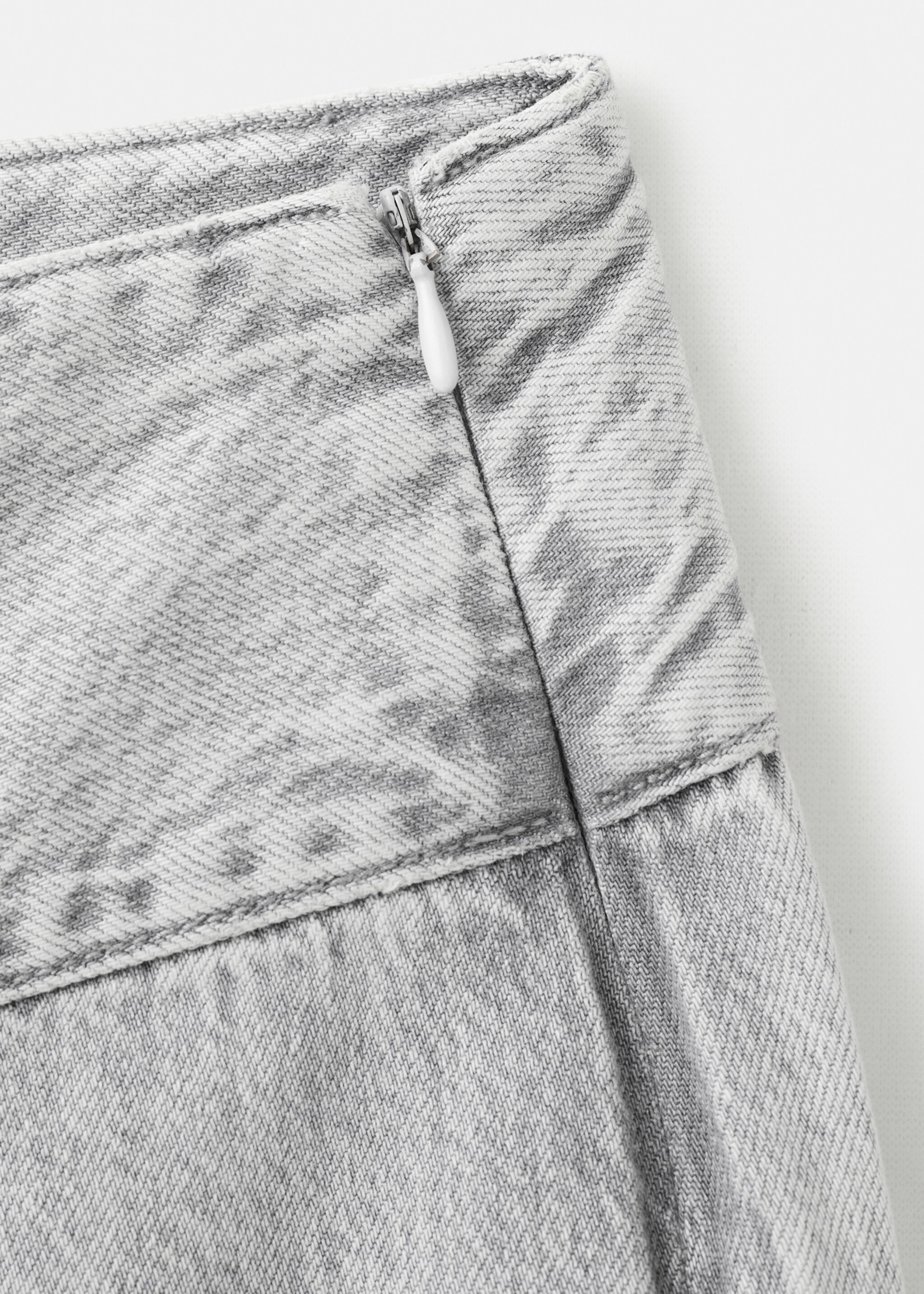 Low waist jeans - Details of the article 8, Denim Grey. Ref: 27074049-00.