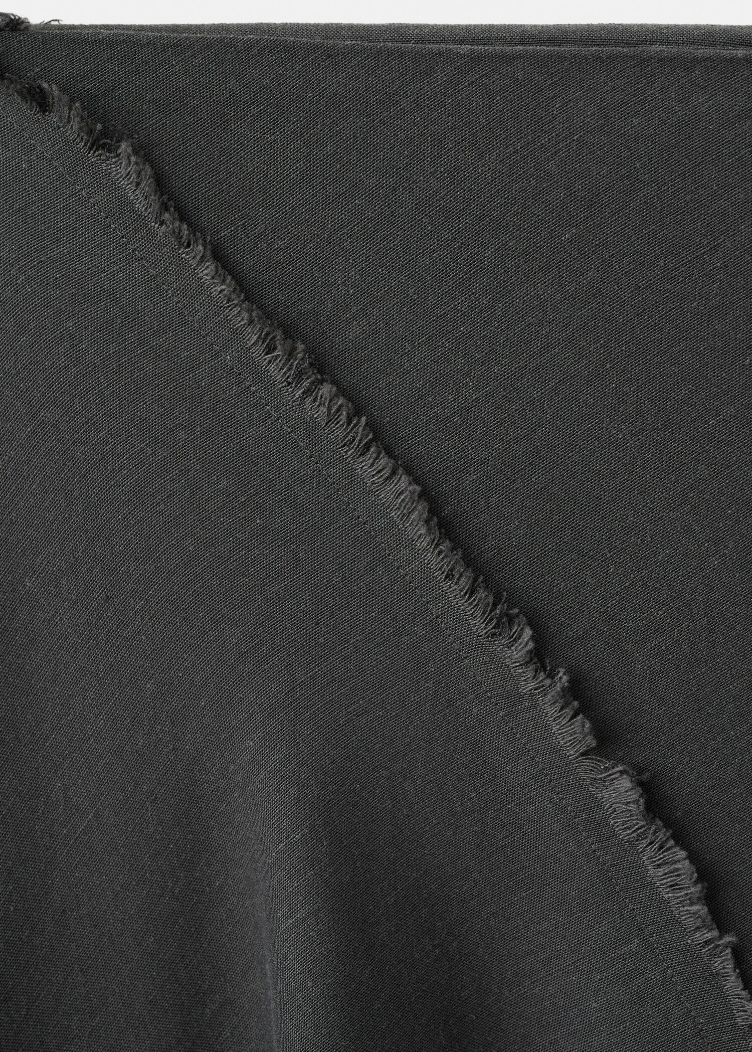 Skirt dust - Details of the article 8