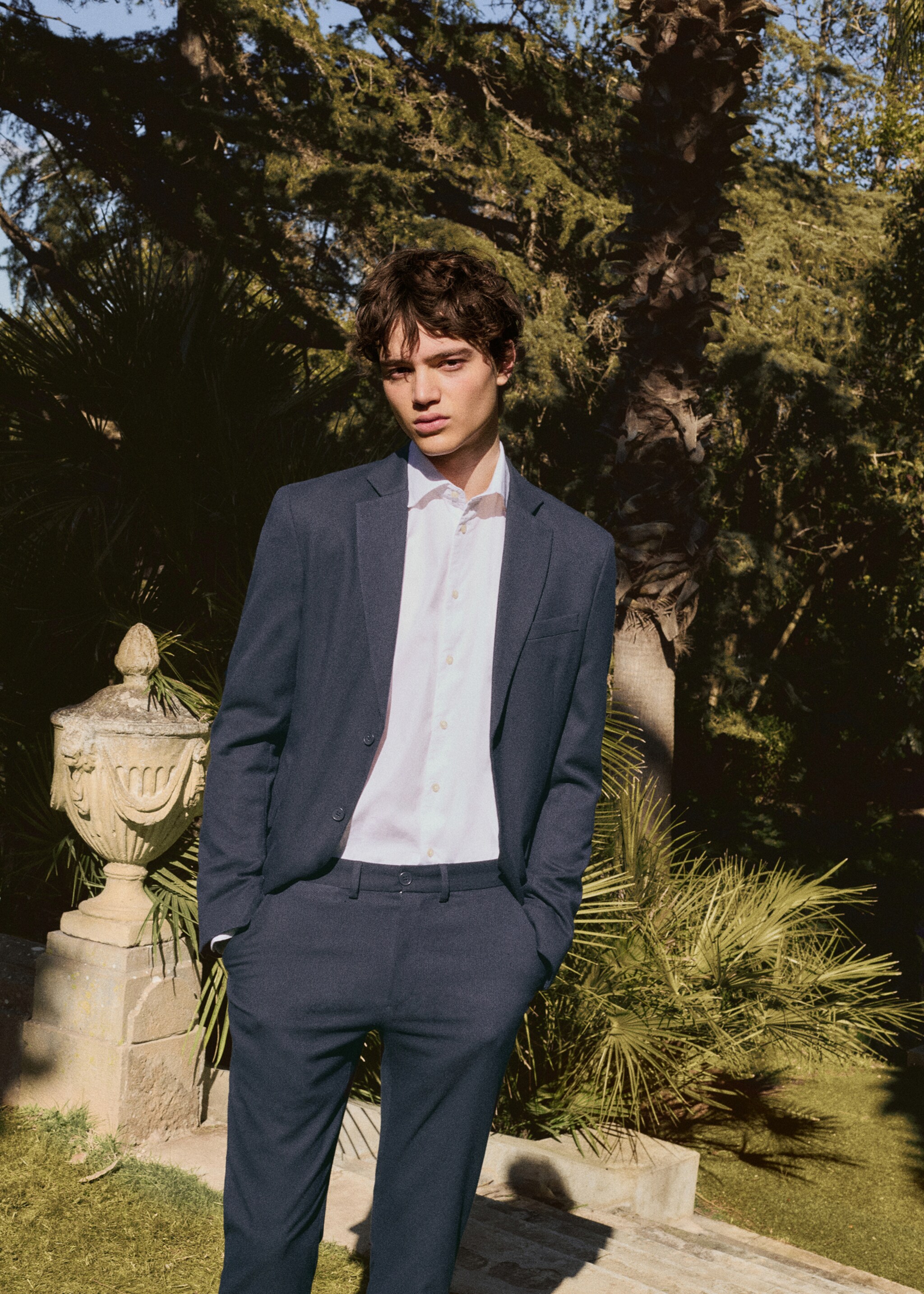 Americana clásica traje - Detalle del artículo 5, Azul marino. Ref: 27074051-00.