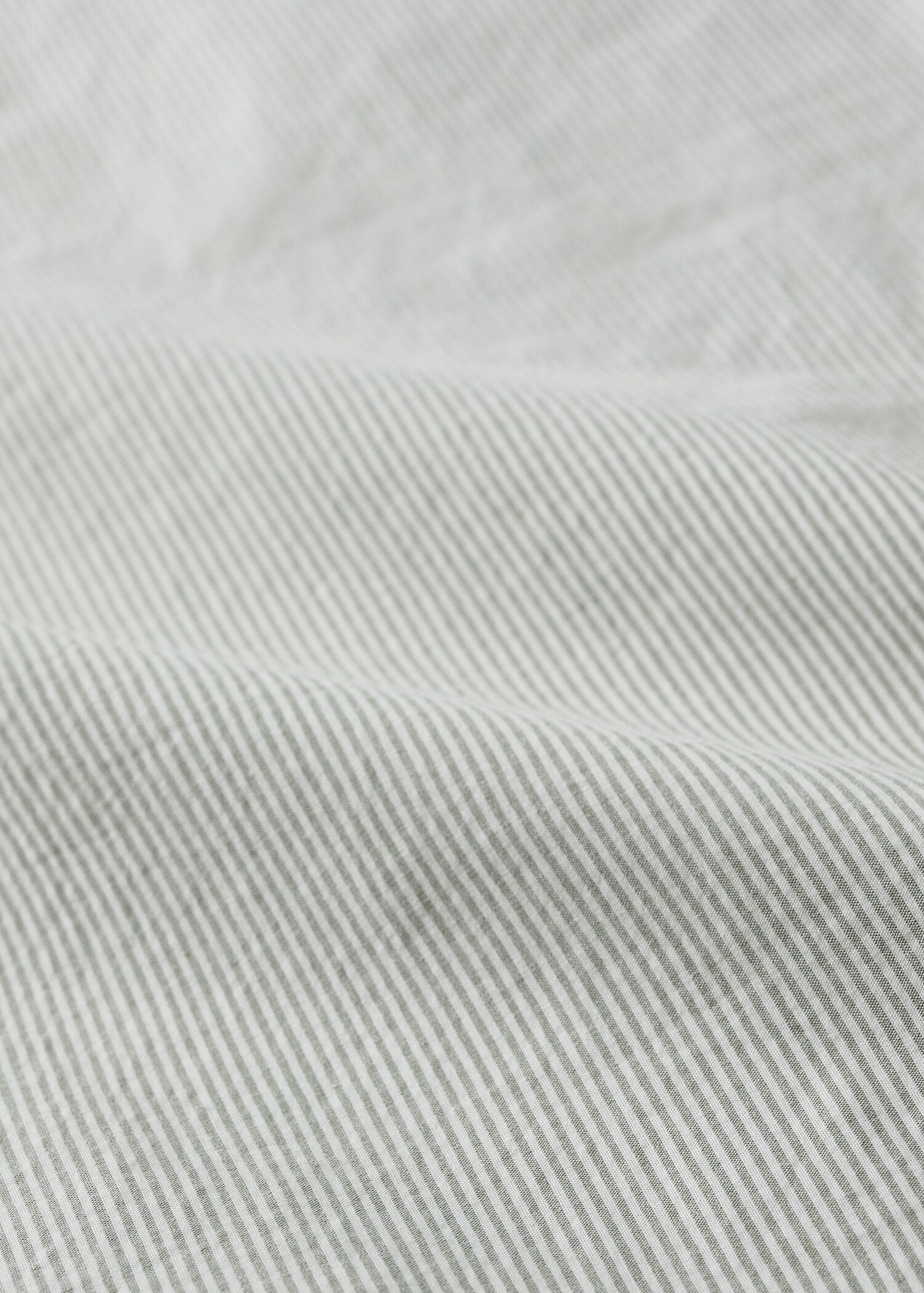 Cot bed top sheet fine striped yarn-dyed cotton - Details of the article 2