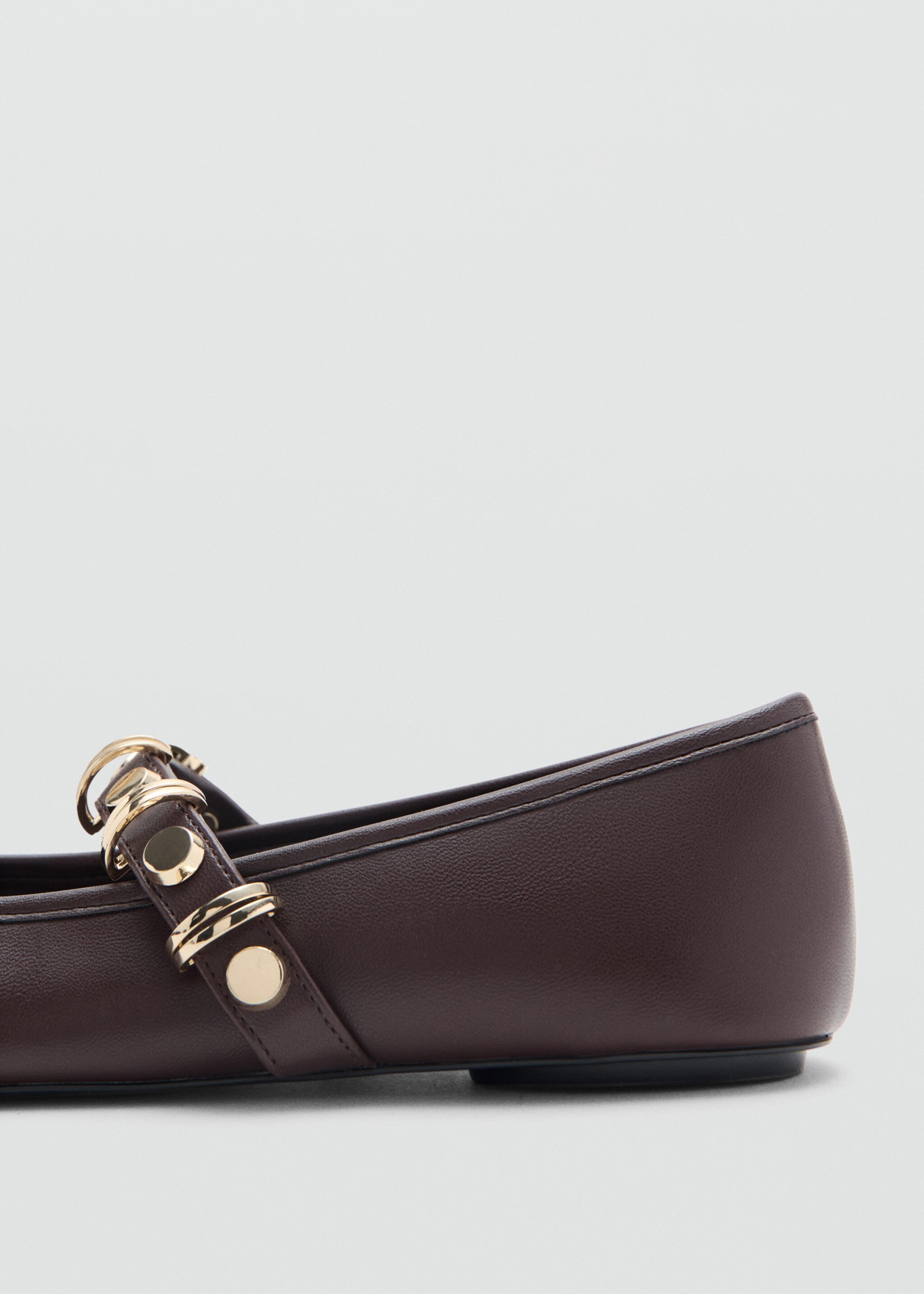 Ballerina flat metallic details - Details of the article 1, Burgundy. Ref: 27074071-00.