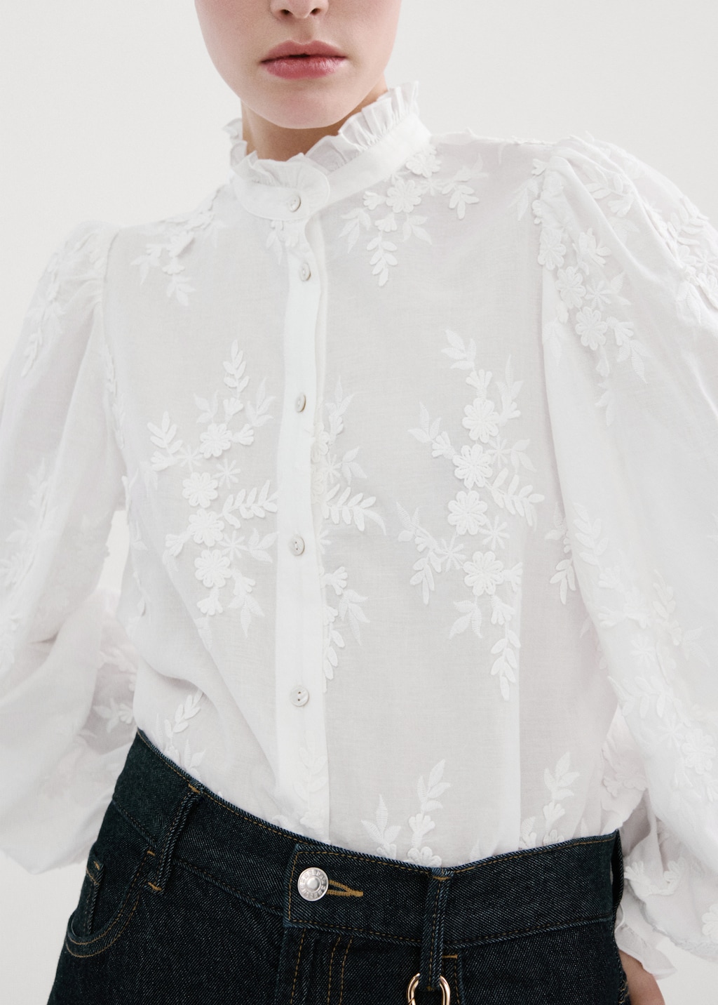 Floral embroidery blouse - image 3