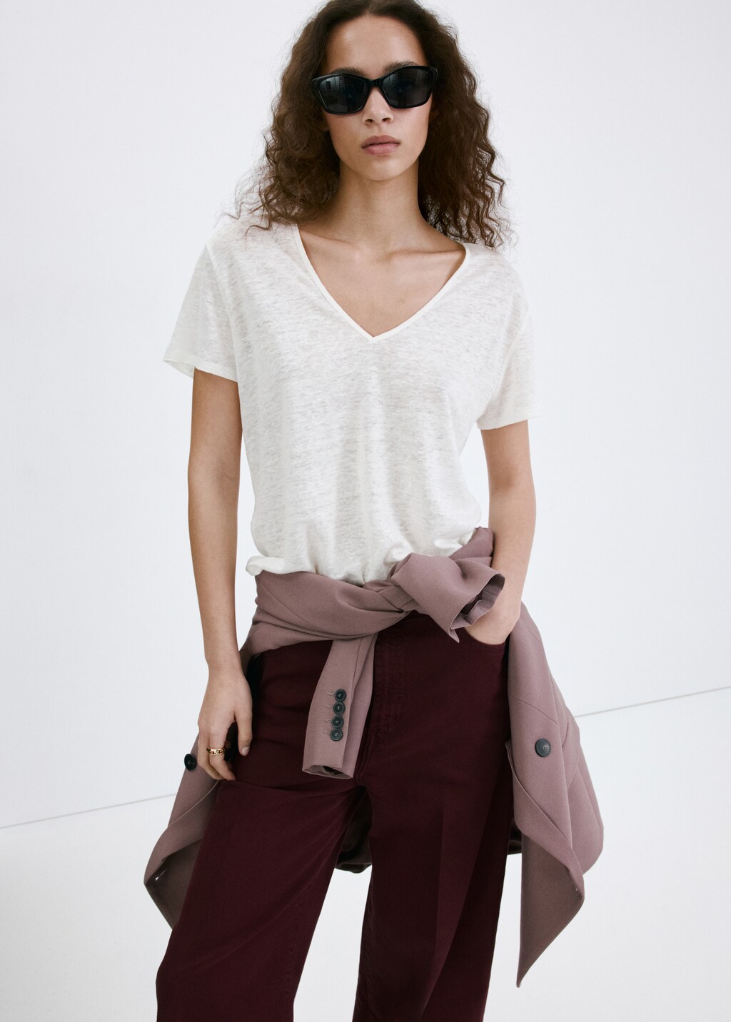 High-waisted wide leg jeans - image 4