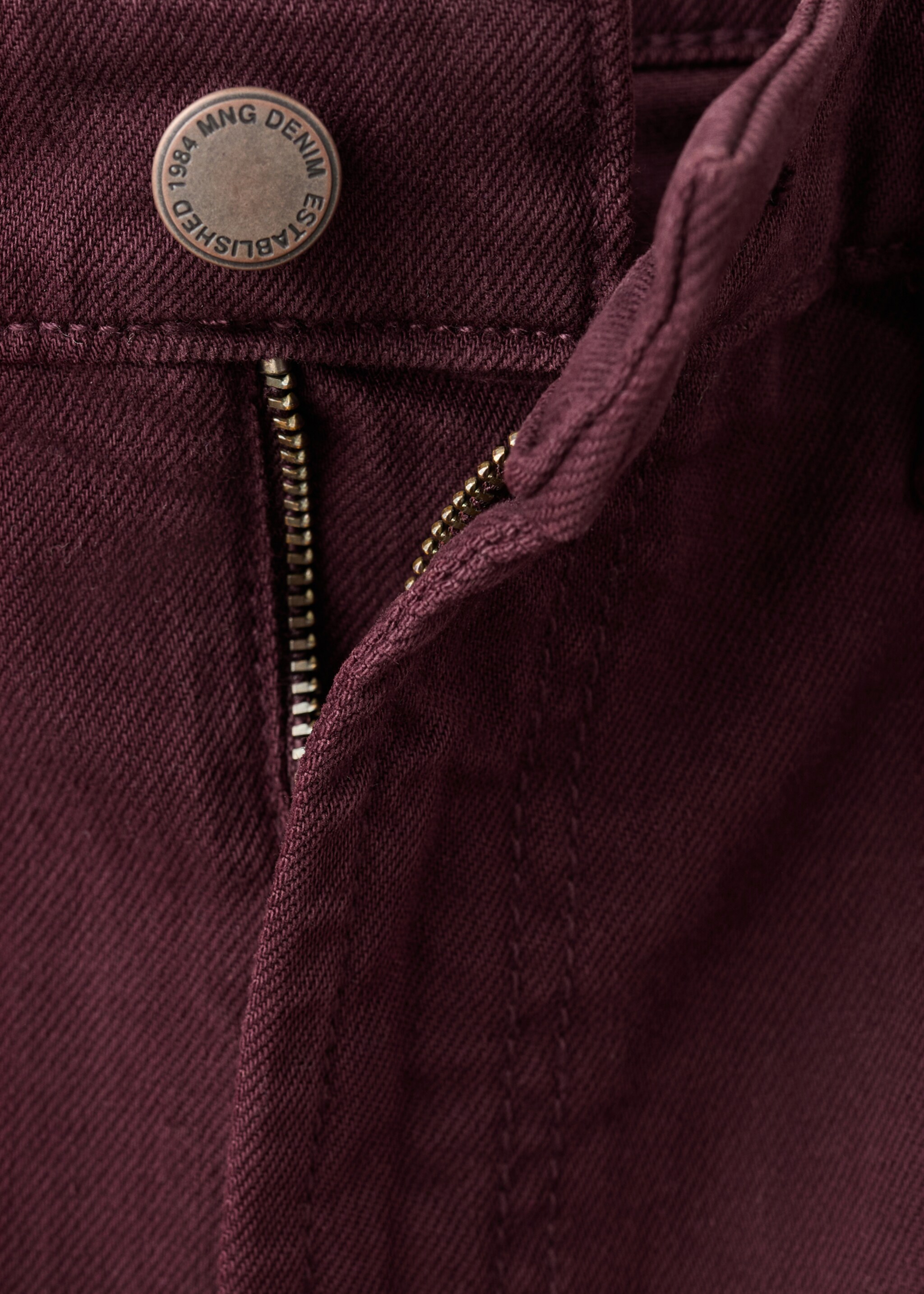 High-waisted wide leg jeans - Details of the article 8, Wine. Ref: 27074096-00.