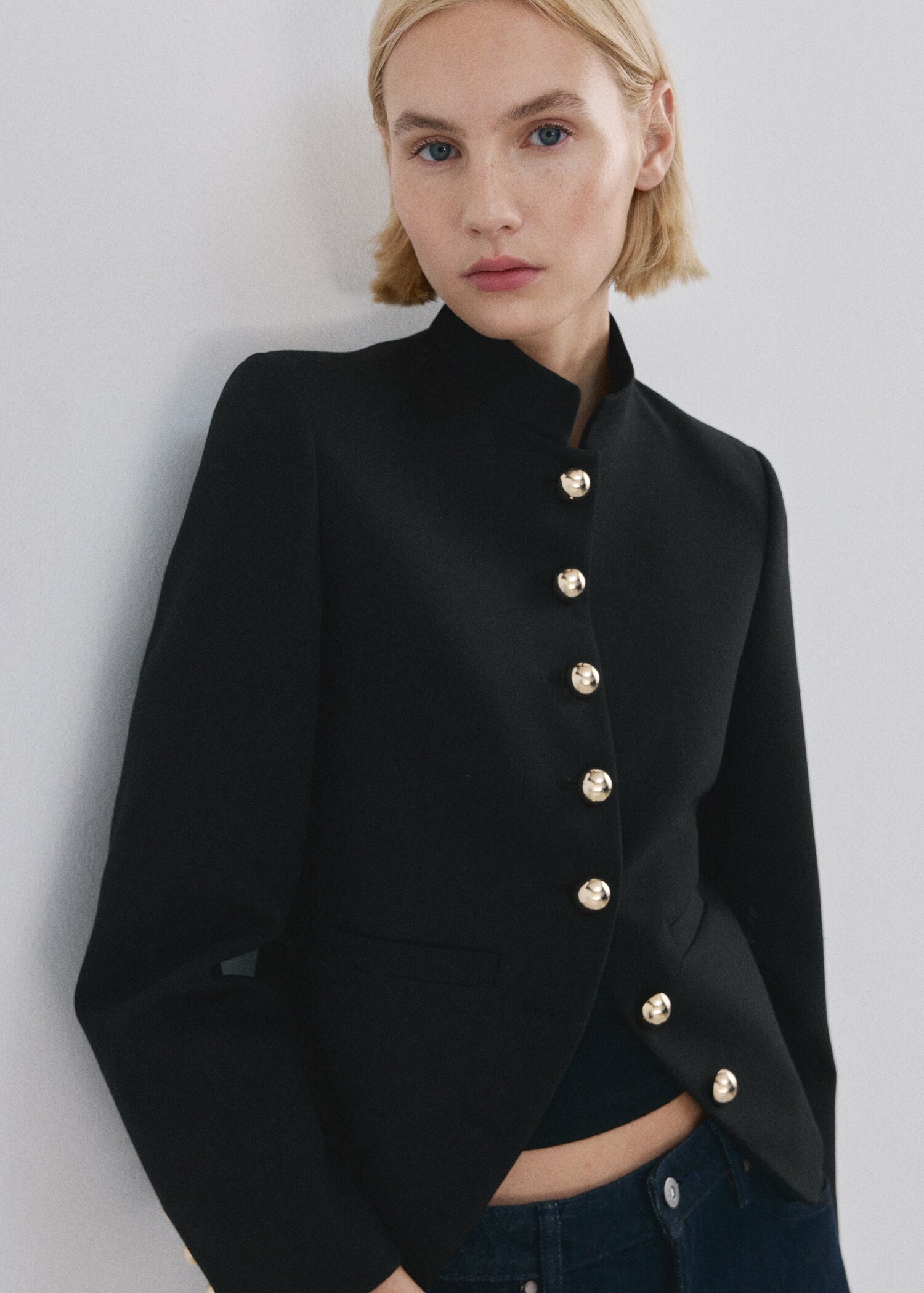 Jacket with jewel-button strip collar - Details of the article 6