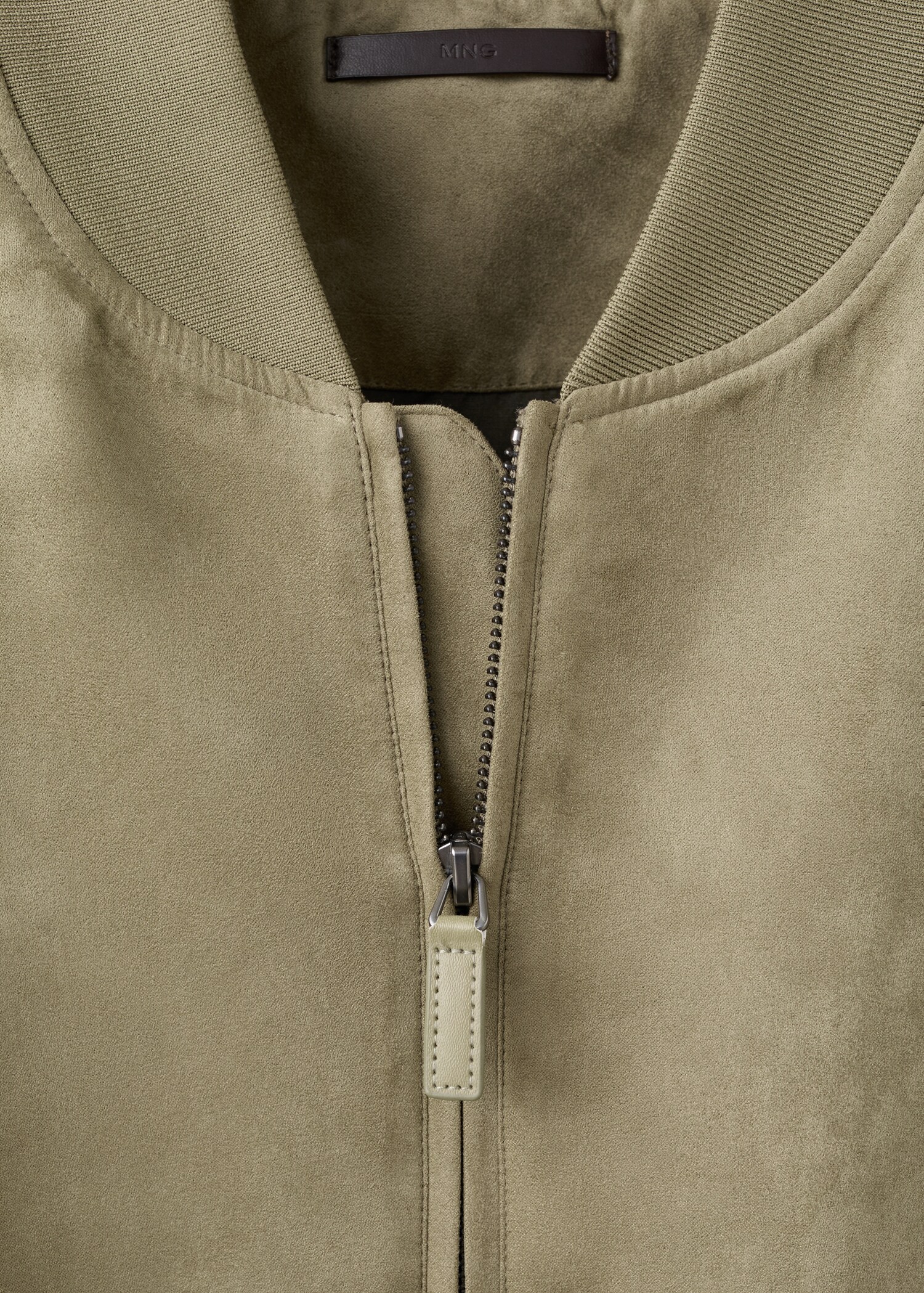 سترة بومبر بتأثير الجلد المدبوغ - تفاصيل المنتج 8