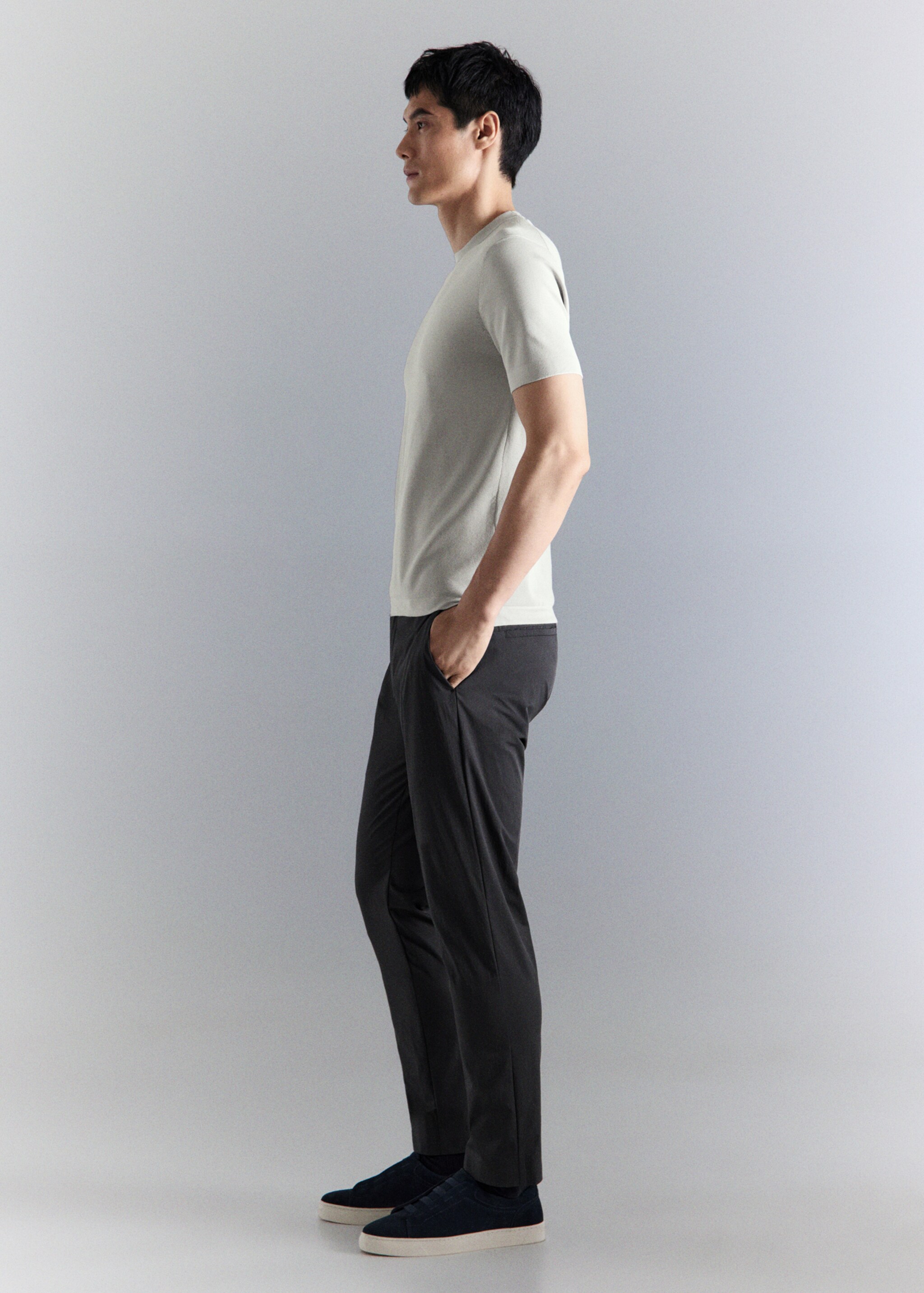 Slim-fit water-repellent trousers - Details of the article 2, Dark Heather Grey. Ref: 27074407-00.