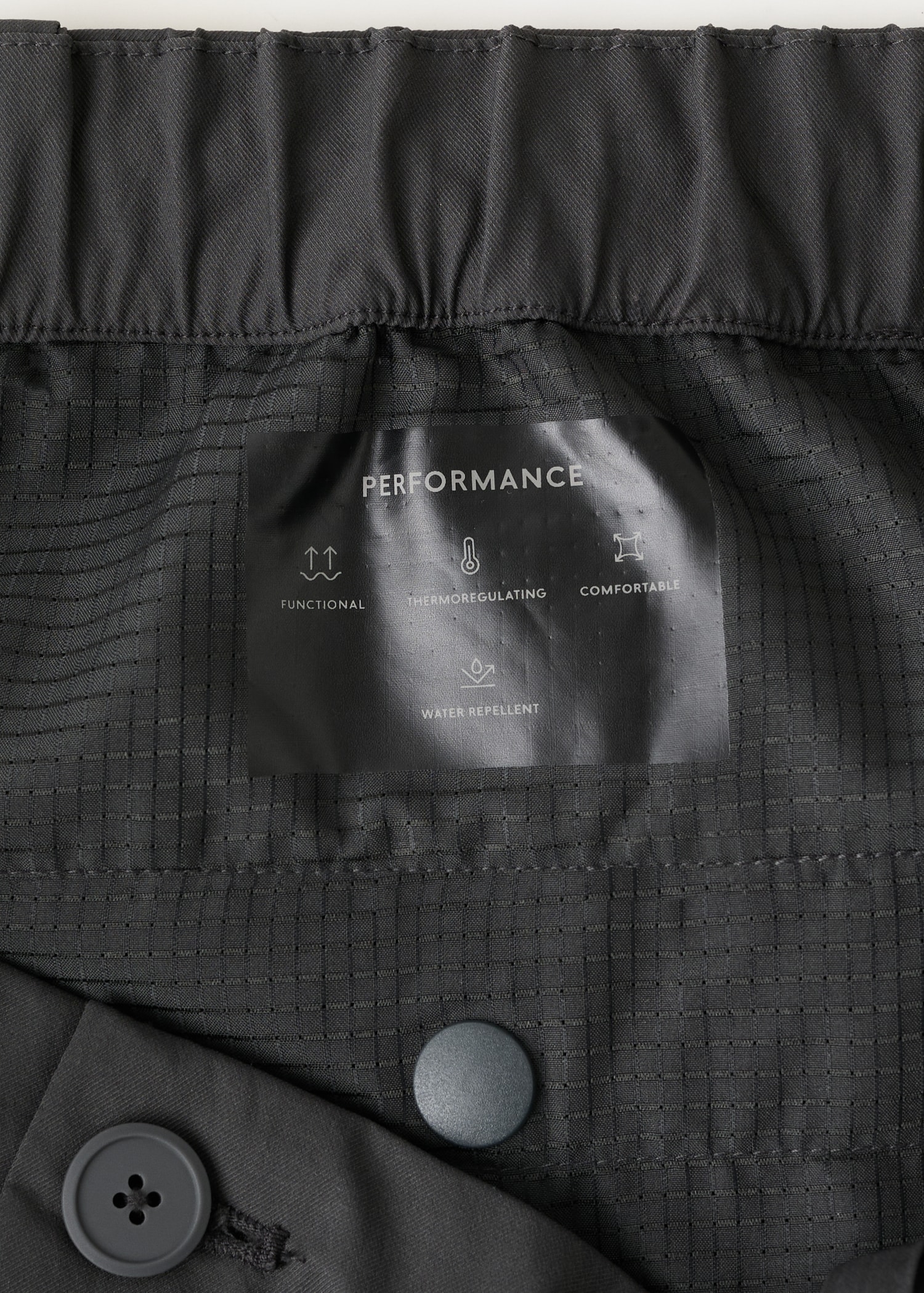 Slim-fit water-repellent trousers - Details of the article 5