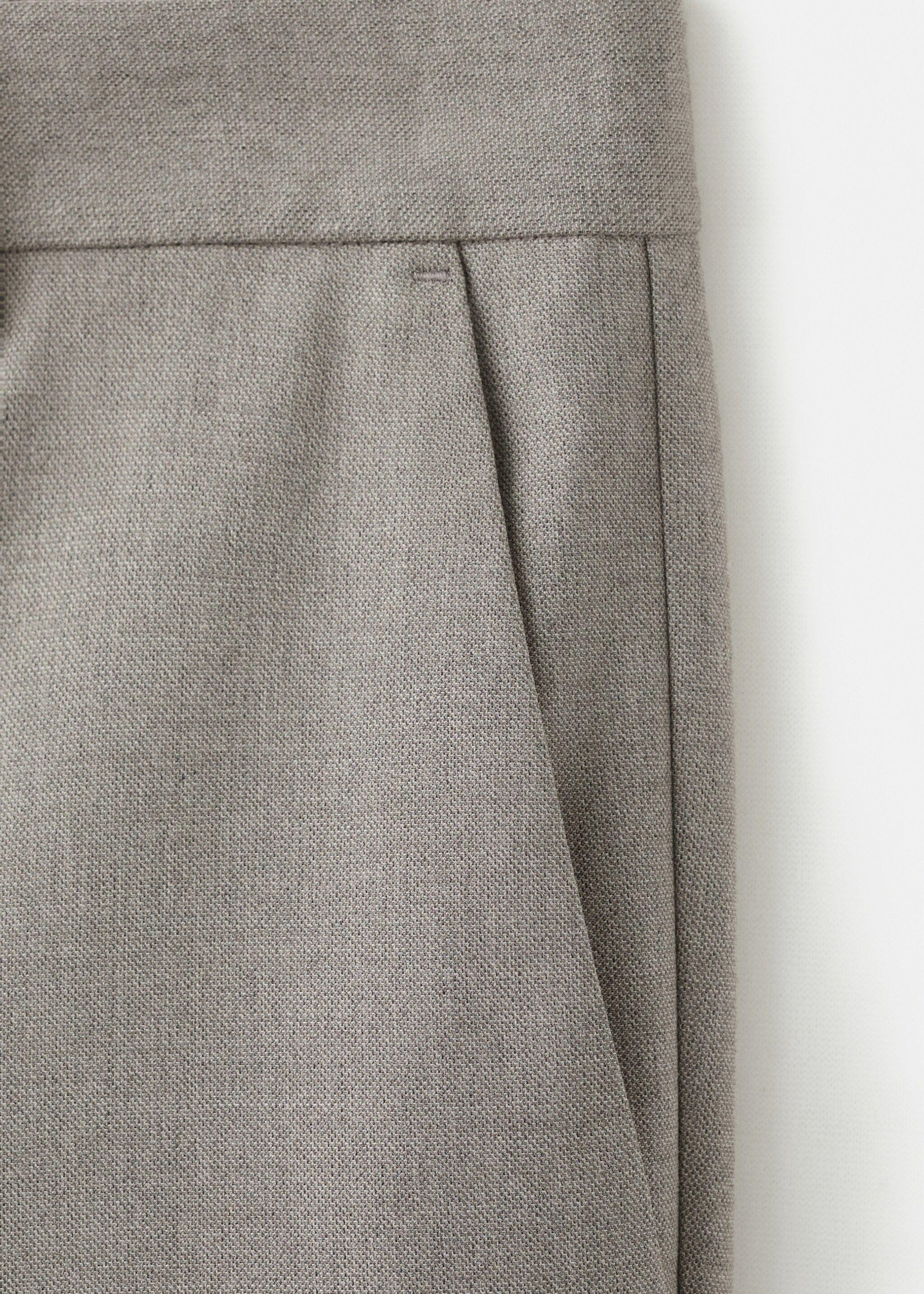 Slim-fit trousers with elastic waist - Details of the article 8, Beige. Ref: 27074408-00.