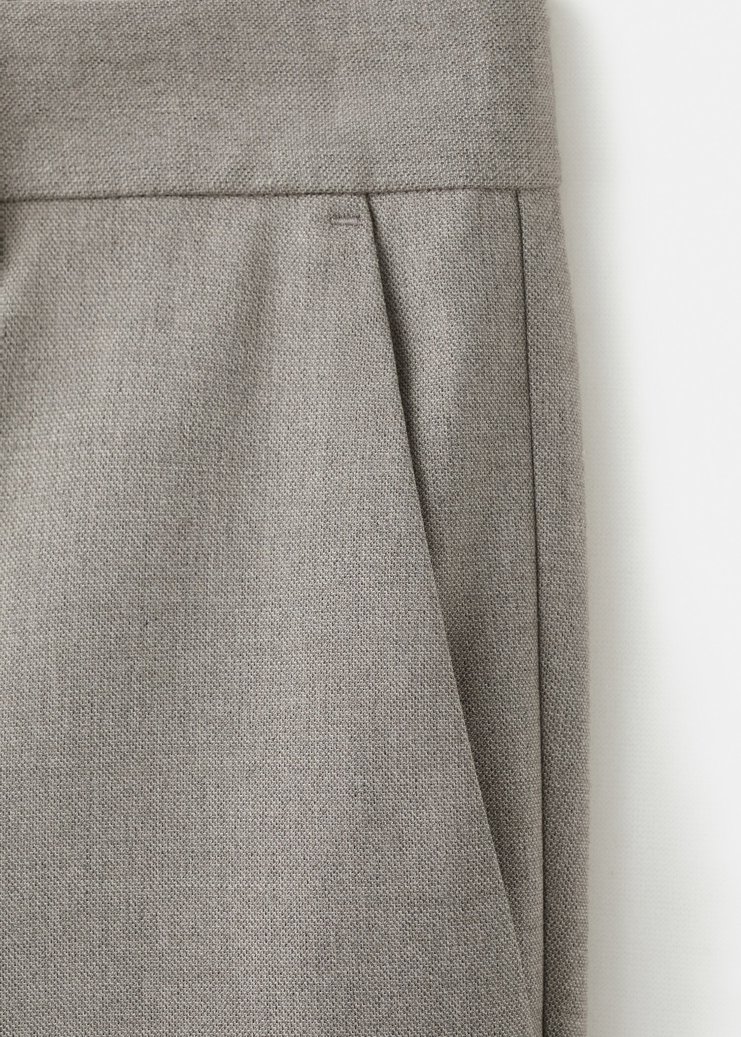 Slim-fit trousers with elastic waist - Details of the article 8