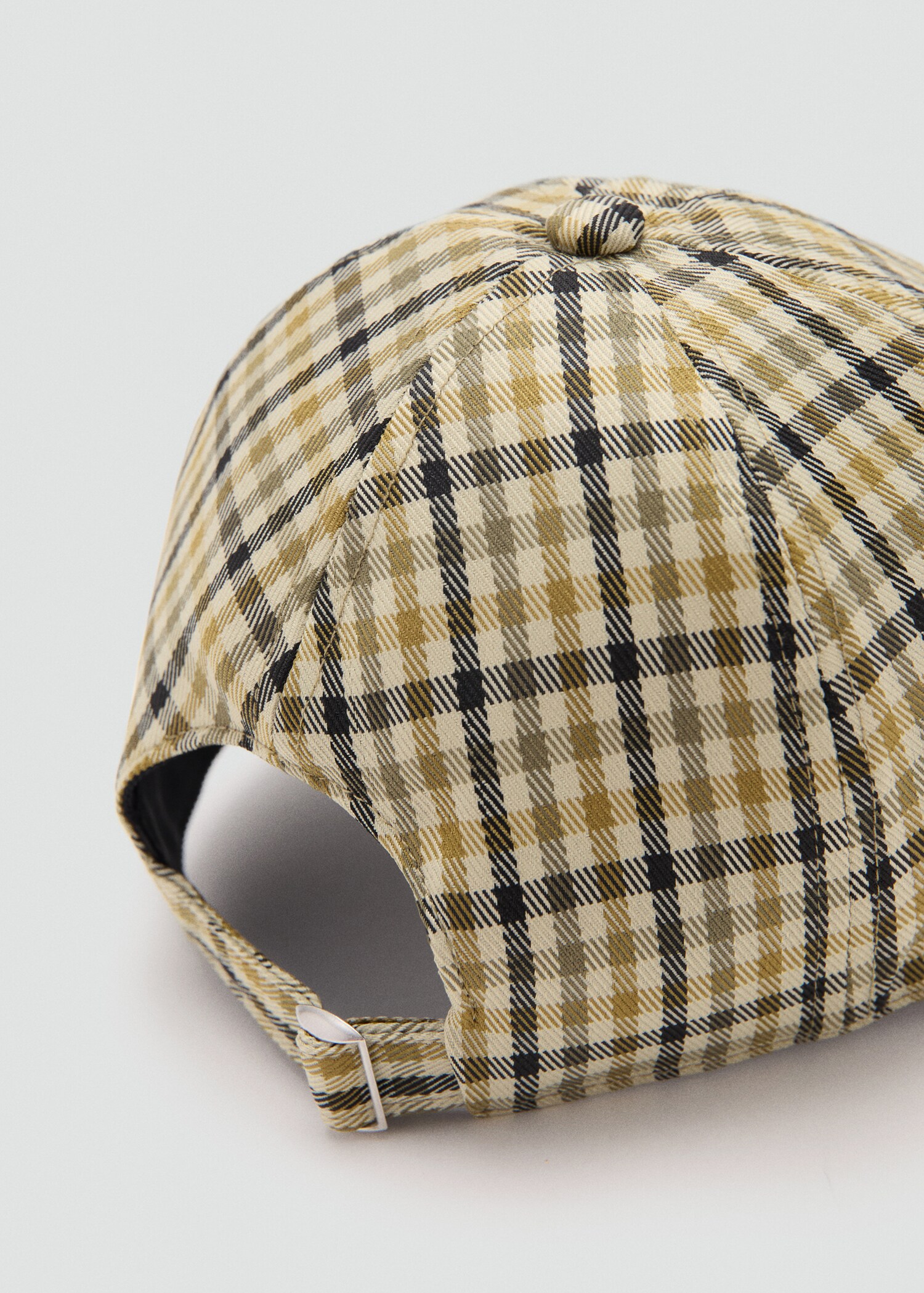 Cap with check visor - Details of the article 1