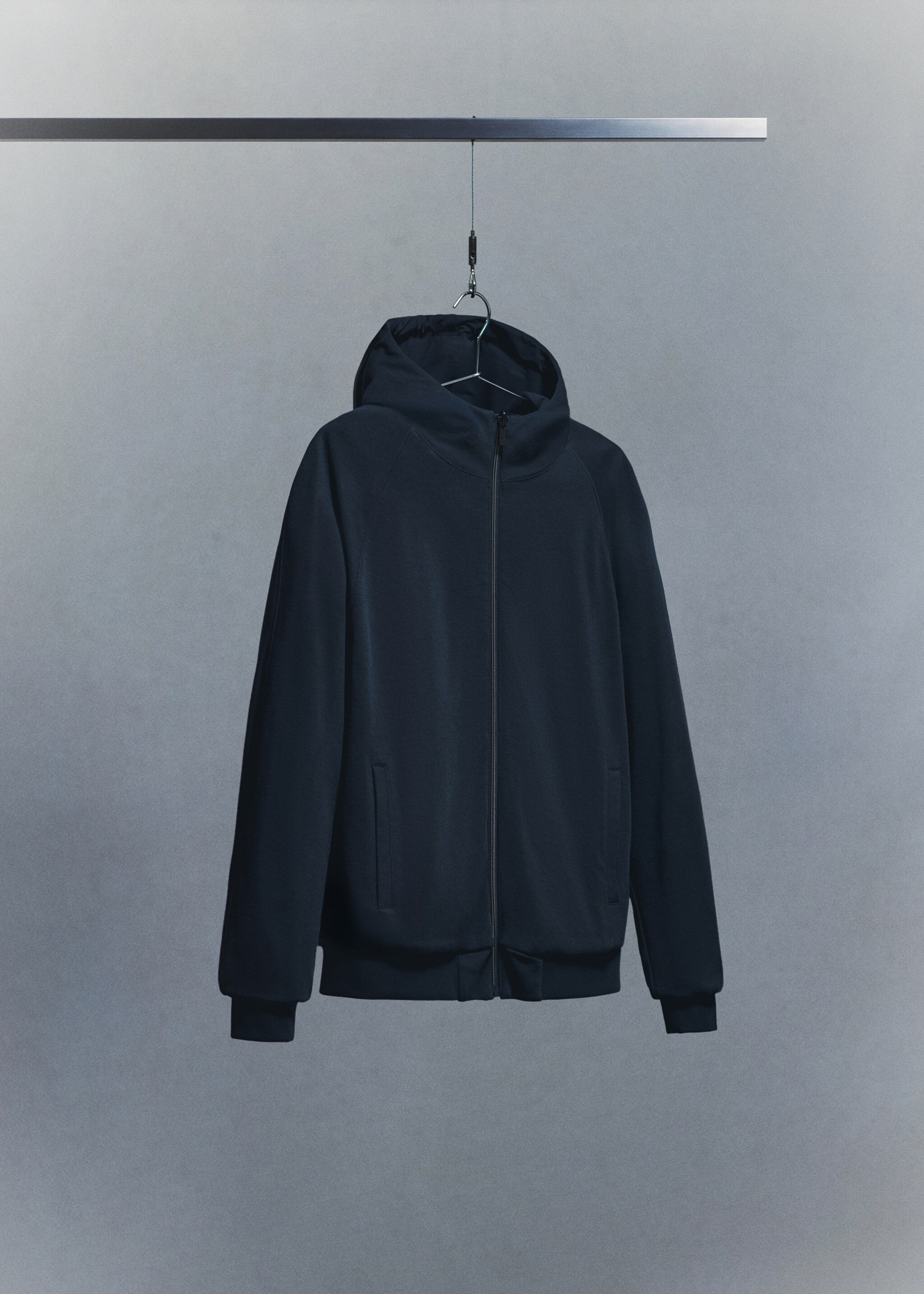 Reversible zip-up hoodie - Details of the article 9, Navy. Ref: 27074425-00.