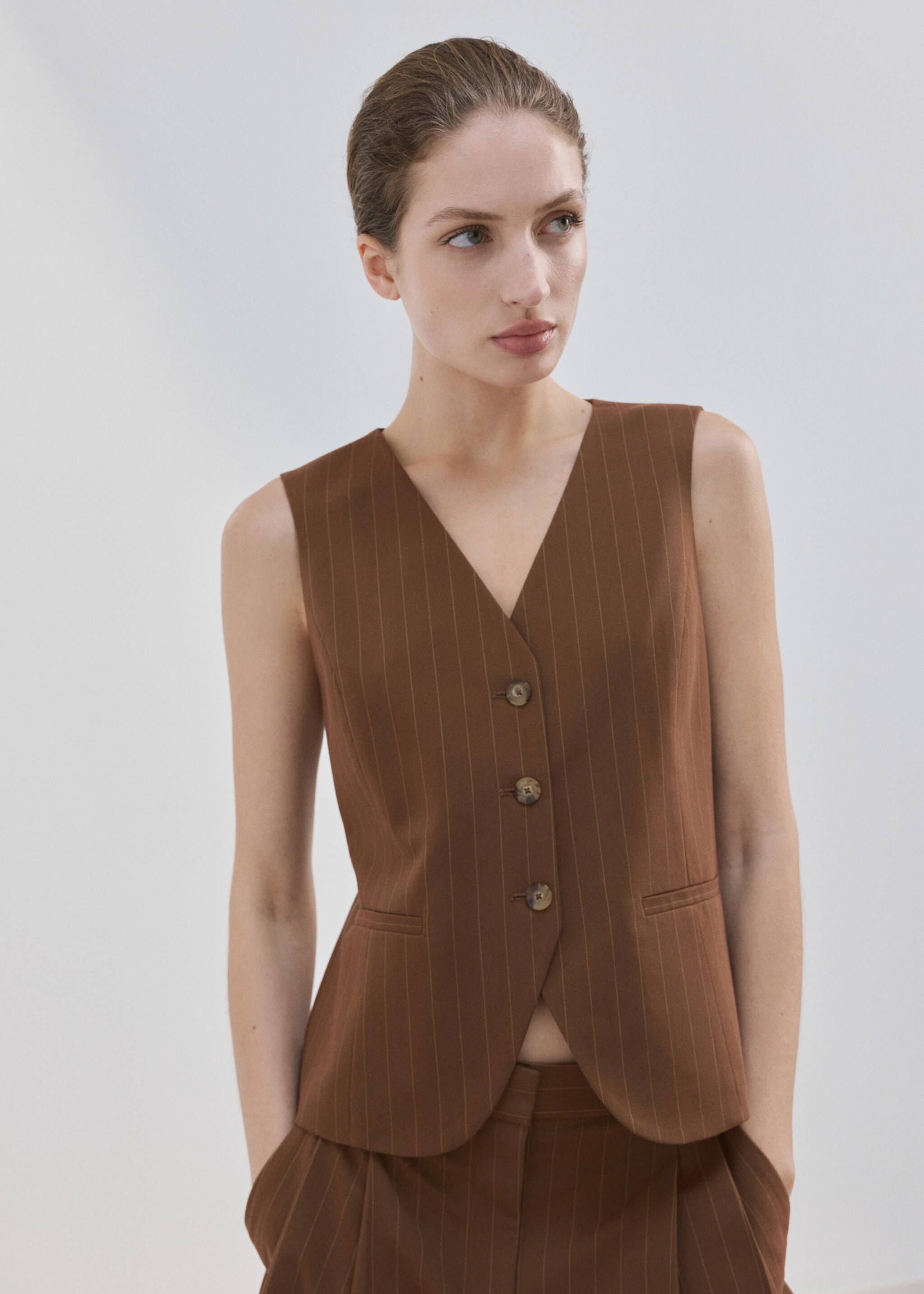 Pinstriped suit waistcoat - Medium plane, Caramel. Ref: 27074429-00.
