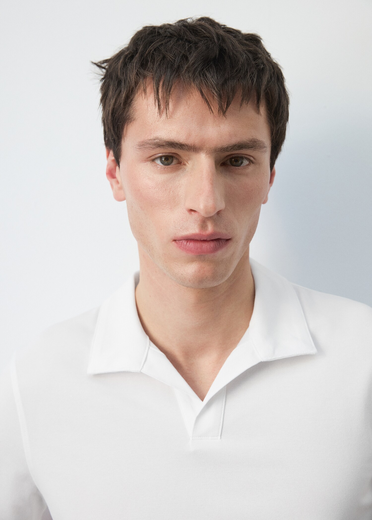 Slim fit piqué polo - Details of the article 1