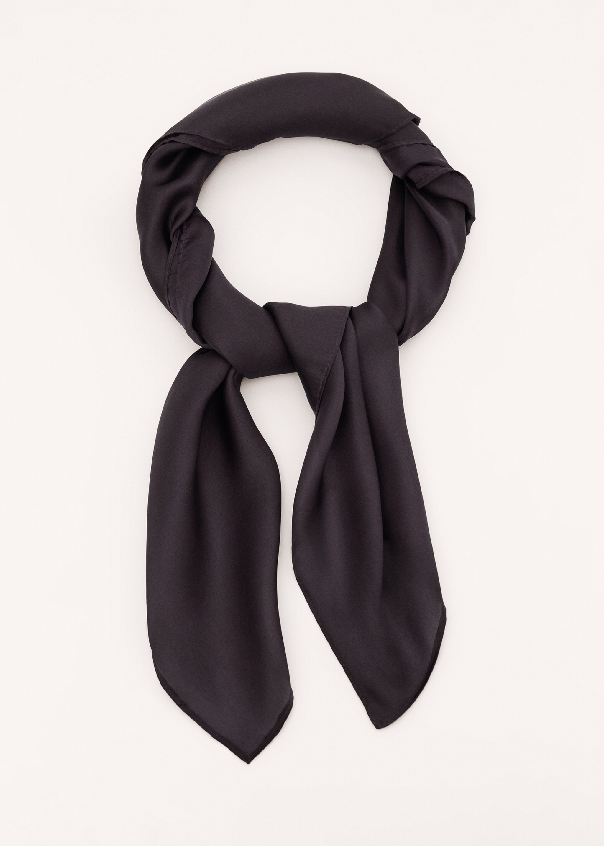 Square satin handkerchief - Details of the article 1, Blackberry. Ref: 27074441-00.