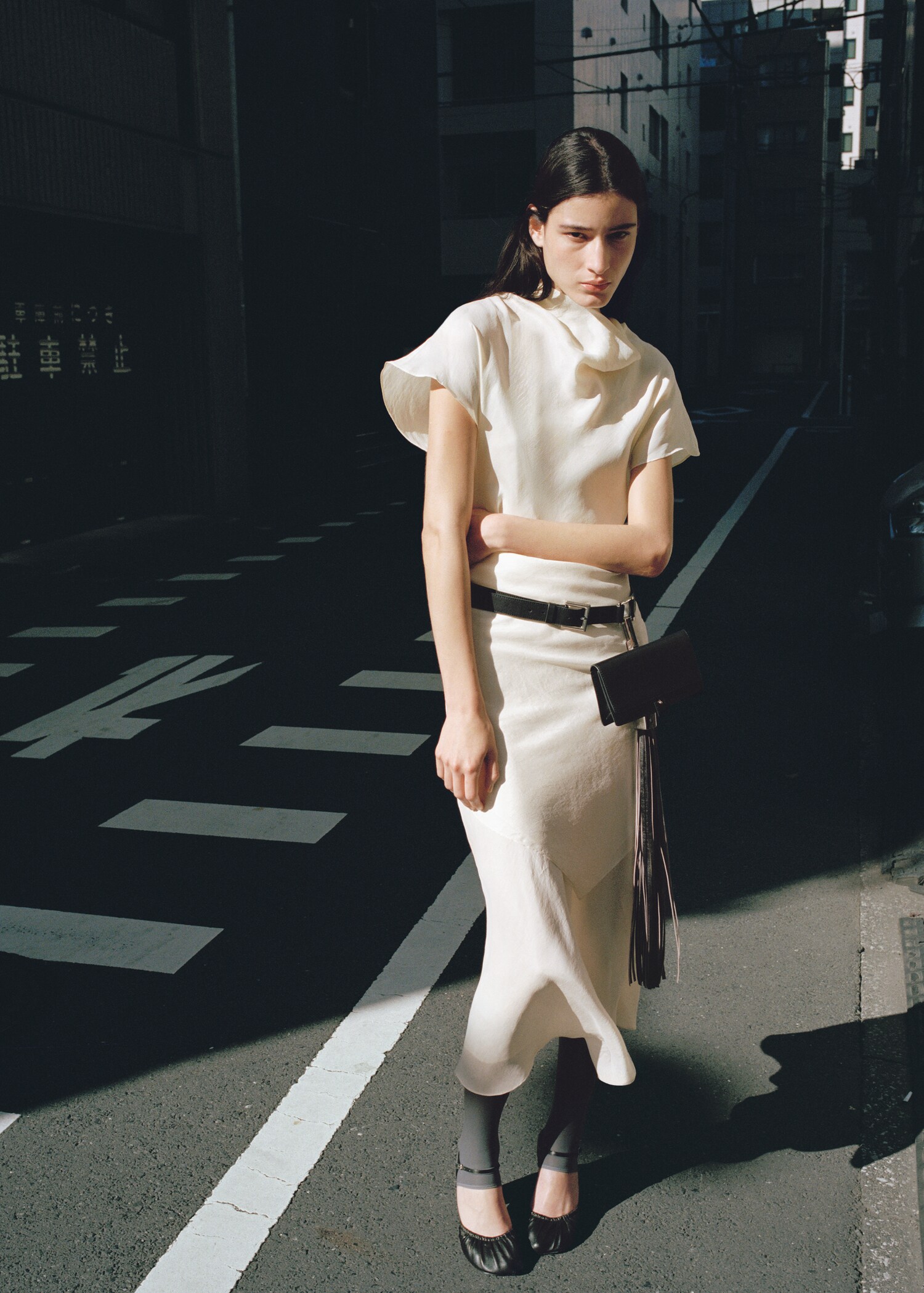 Lyocell combined dress with scarf detail - Details of the article 1