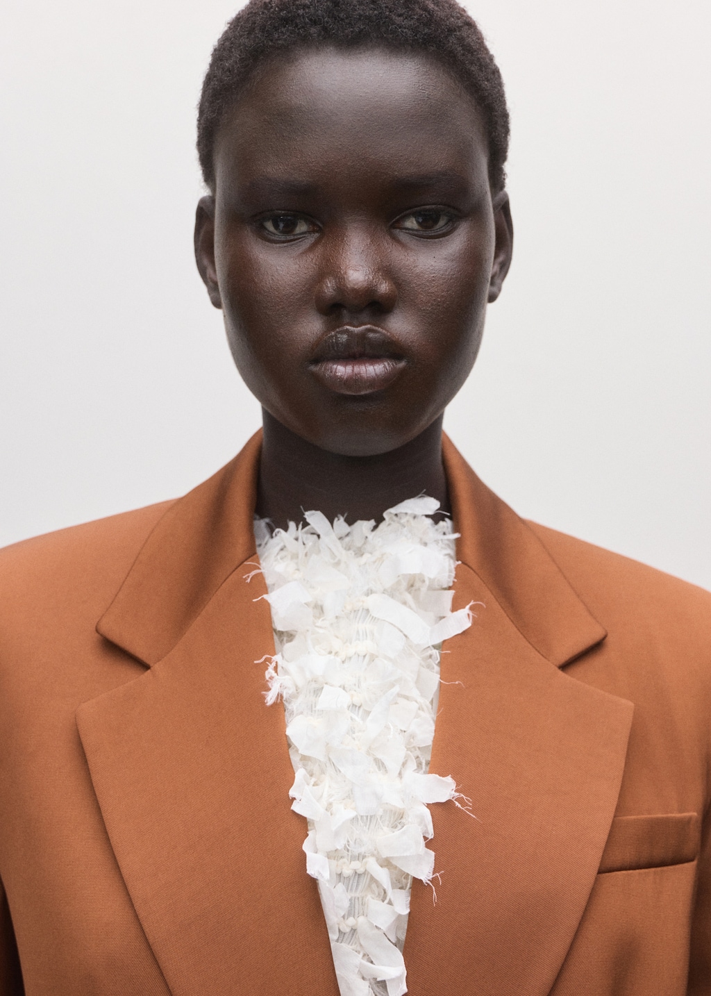 Double-breasted suit blazer - image 4