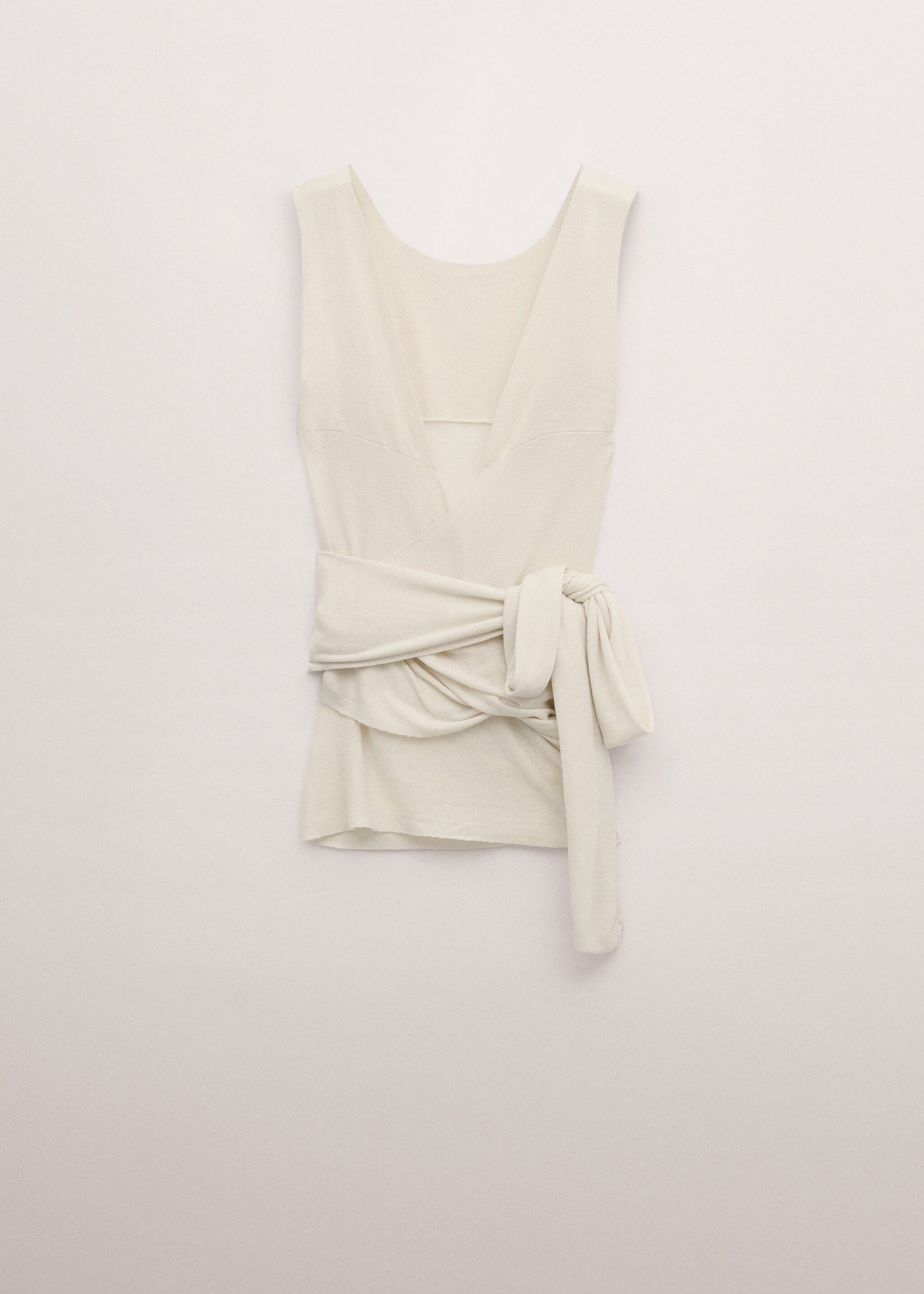 Wool V-neck top with knot detail - Article without model, Ecru. Ref: 27074449-00.
