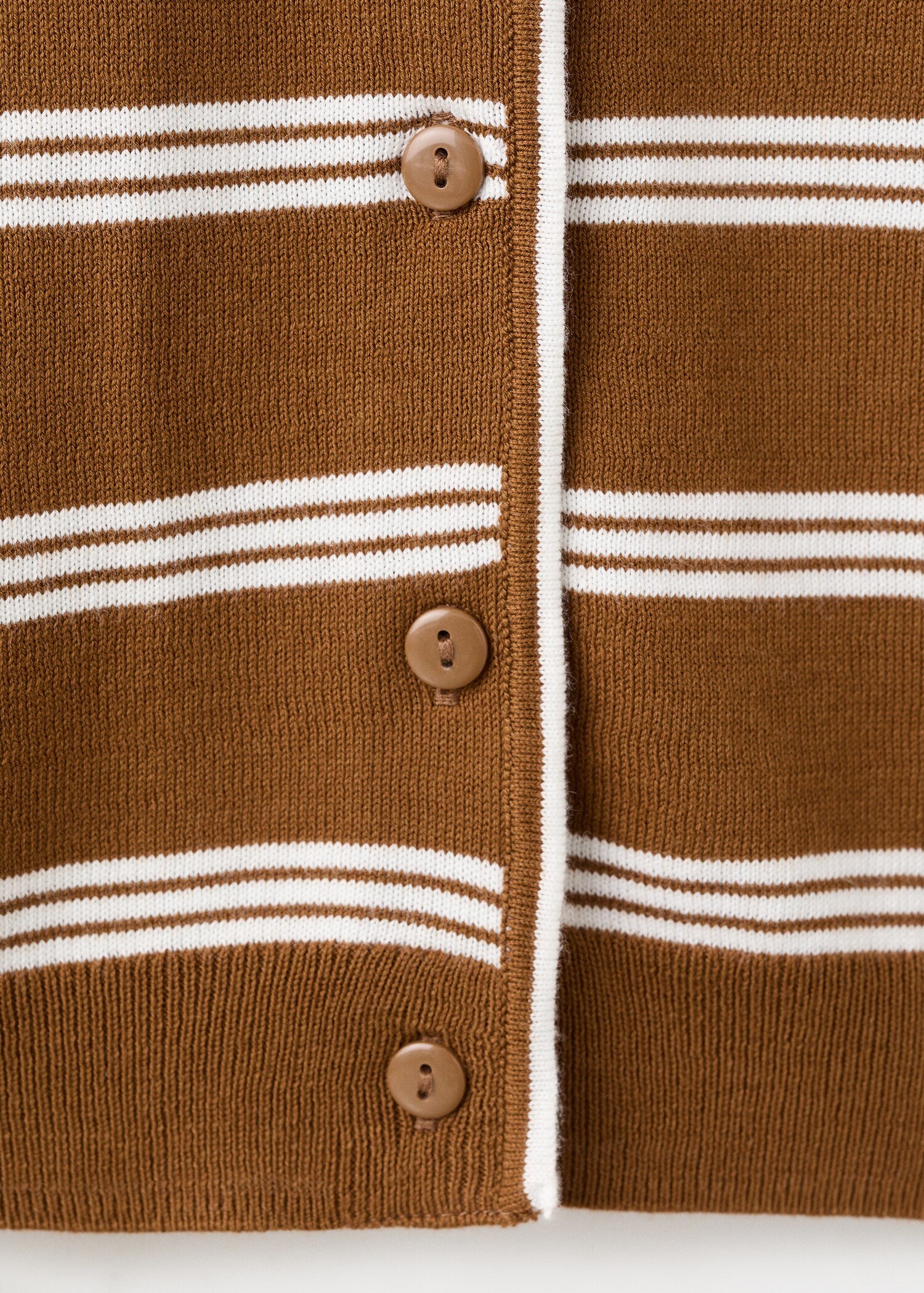Cardigan with shirt collar - Details of the article 0