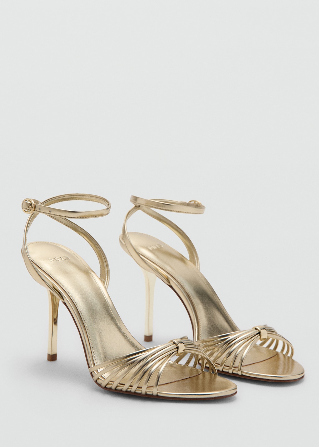 Heeled sandals with straps - image 5