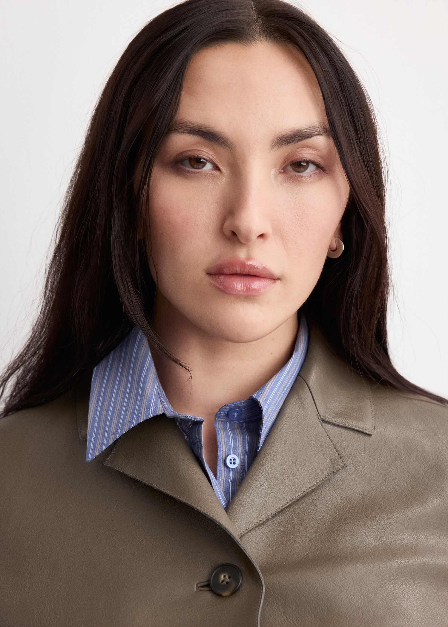 Faux-leather jacket with pockets - Details of the article 4