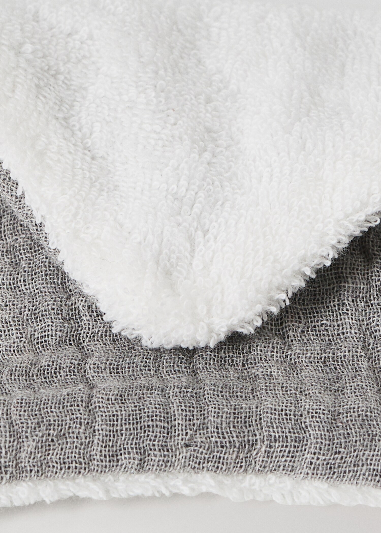 Cotton gauze bib - Details of the article 1