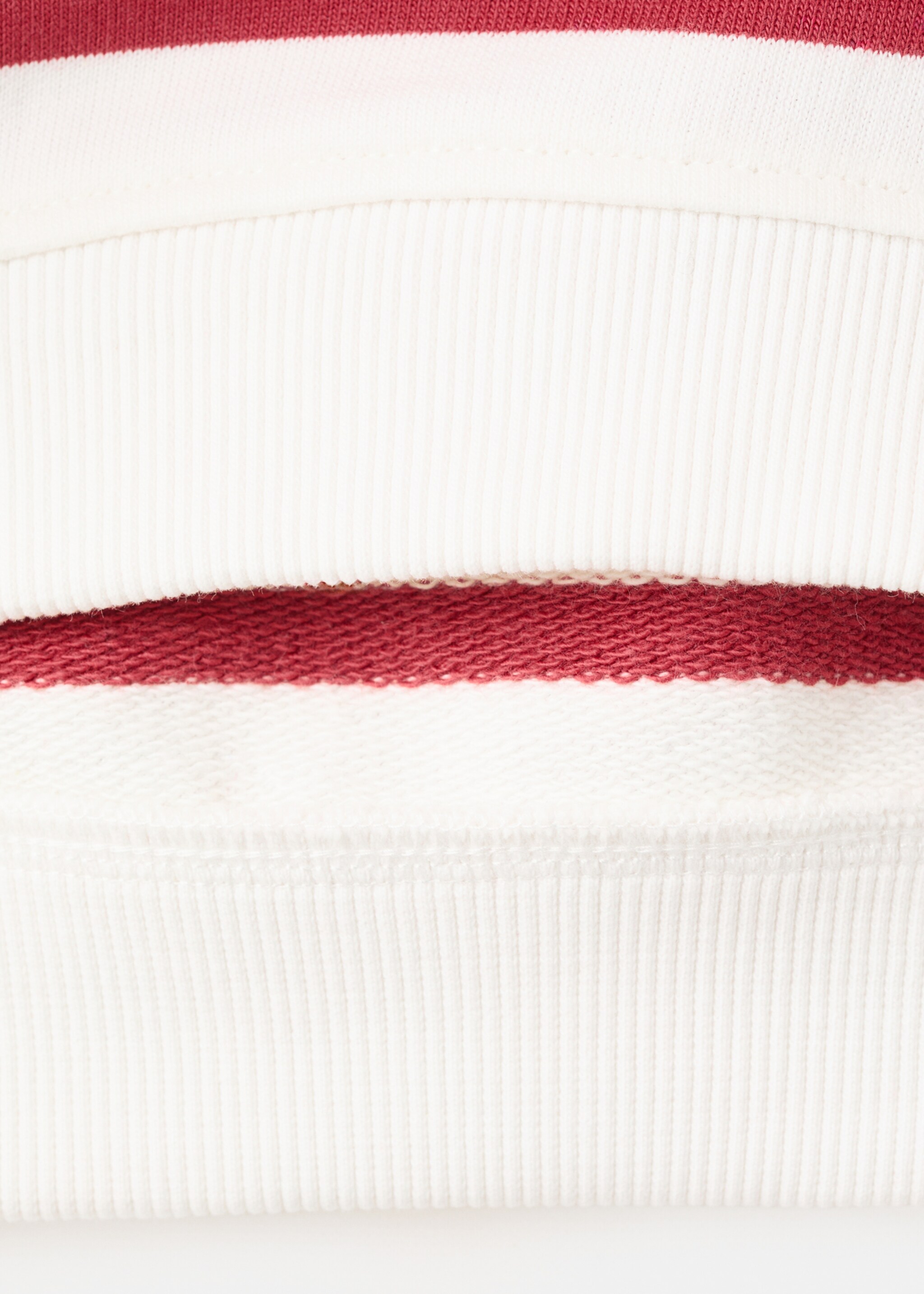 Pocket stripes sweatshirt - Details of the article 0, Red. Ref: 27075152-00.