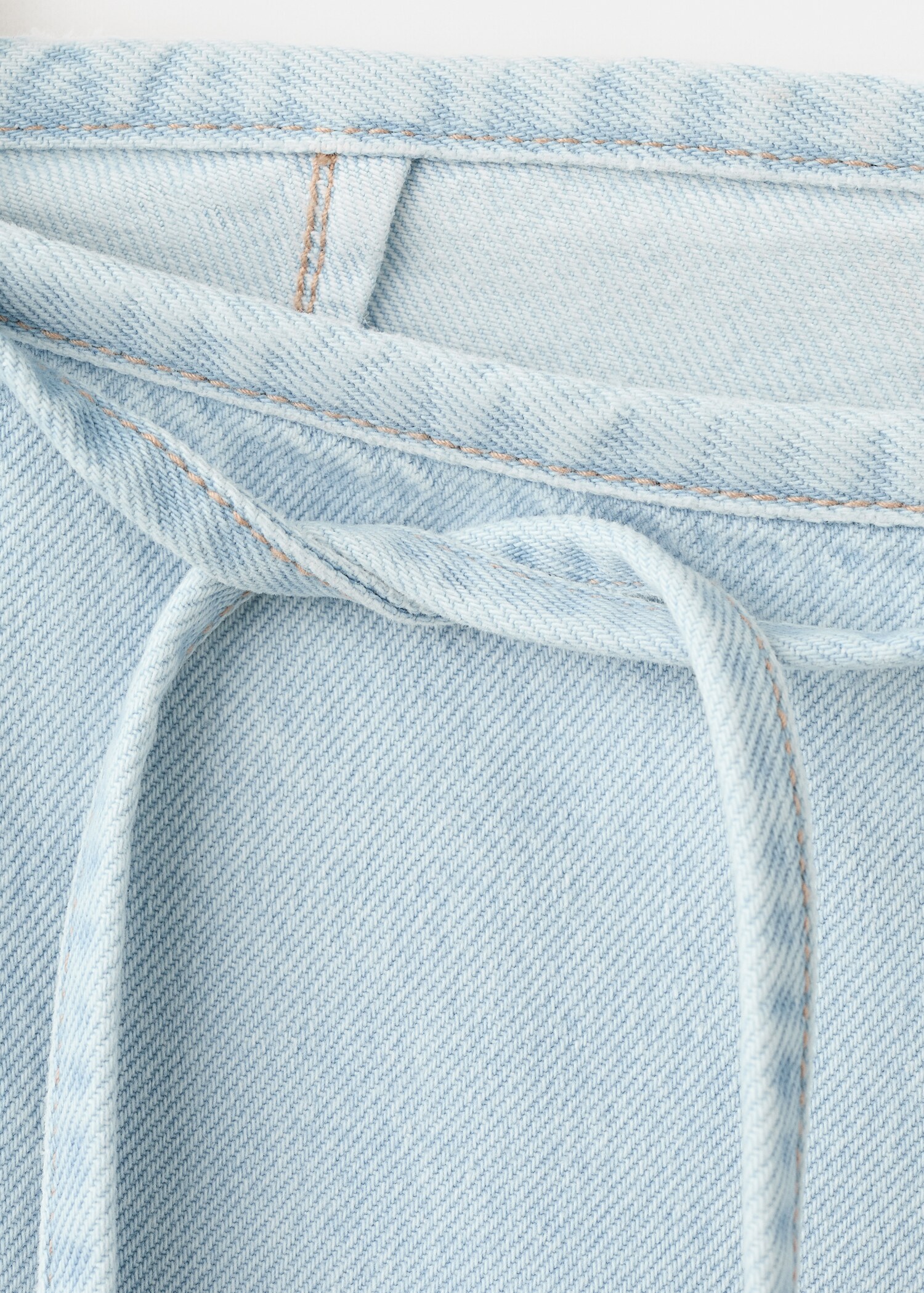 Wide leg tie-waist jeans - Details of the article 0