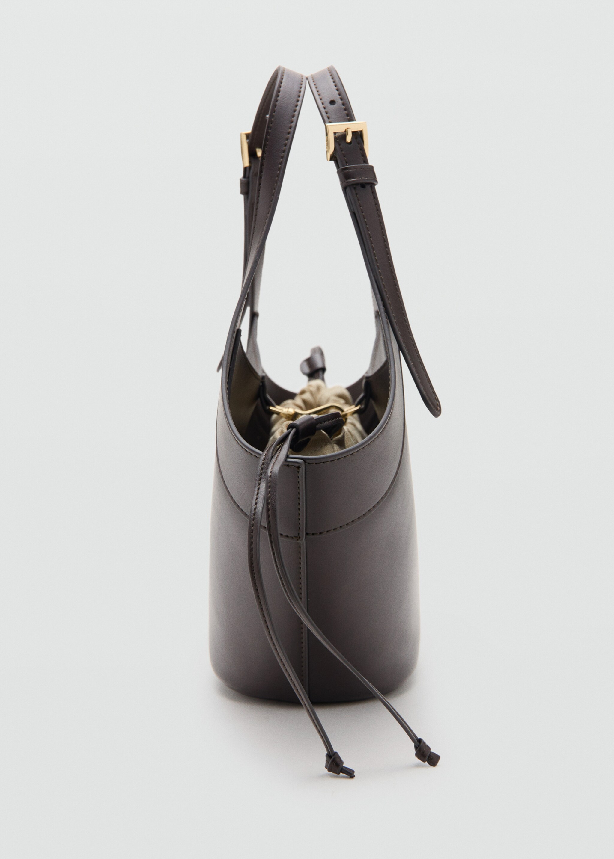 Double handle handbag with buckles - Details of the article 2, Chocolate. Ref: 27075159-00.