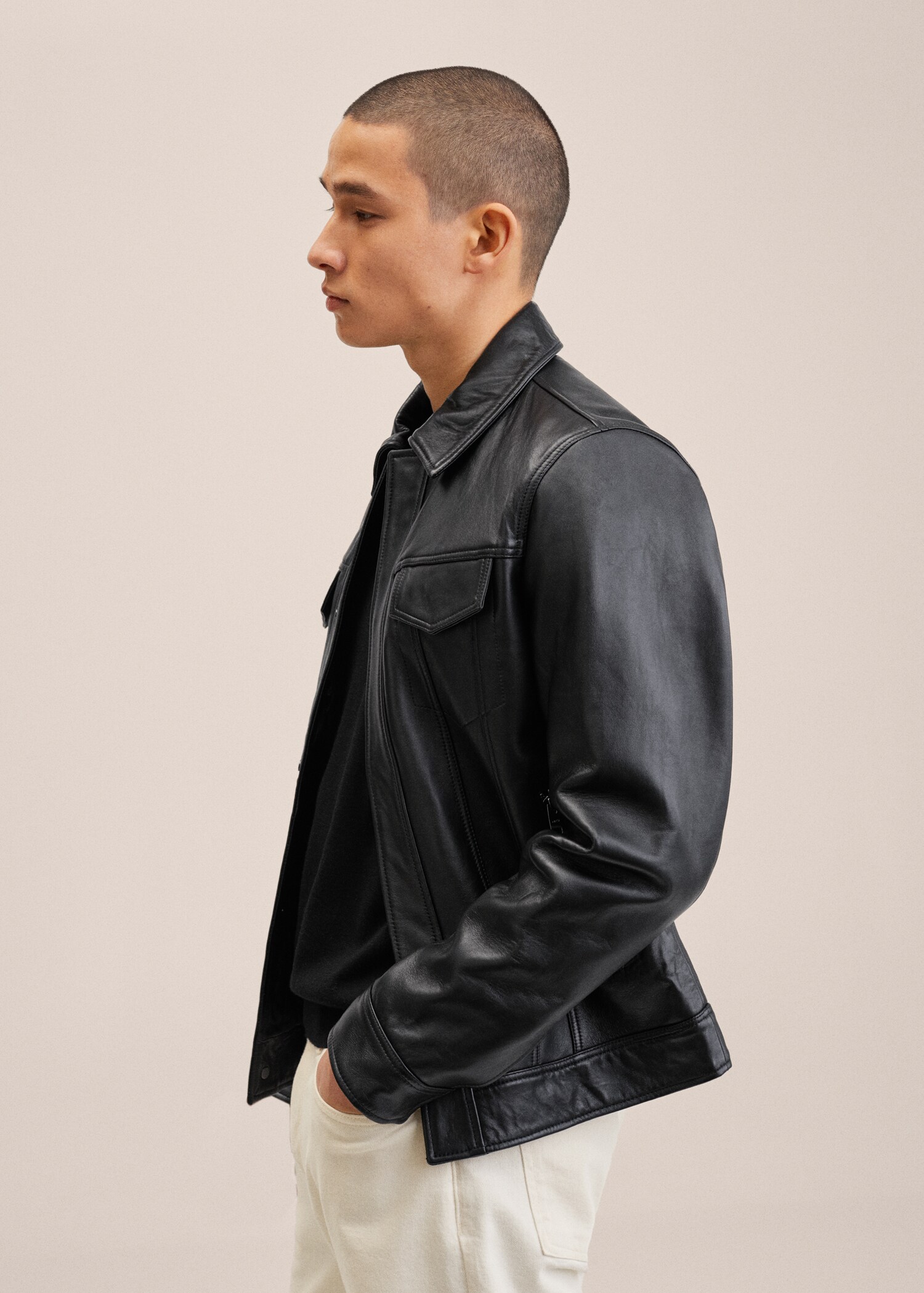 Pocket leather jacket - Details of the article 2