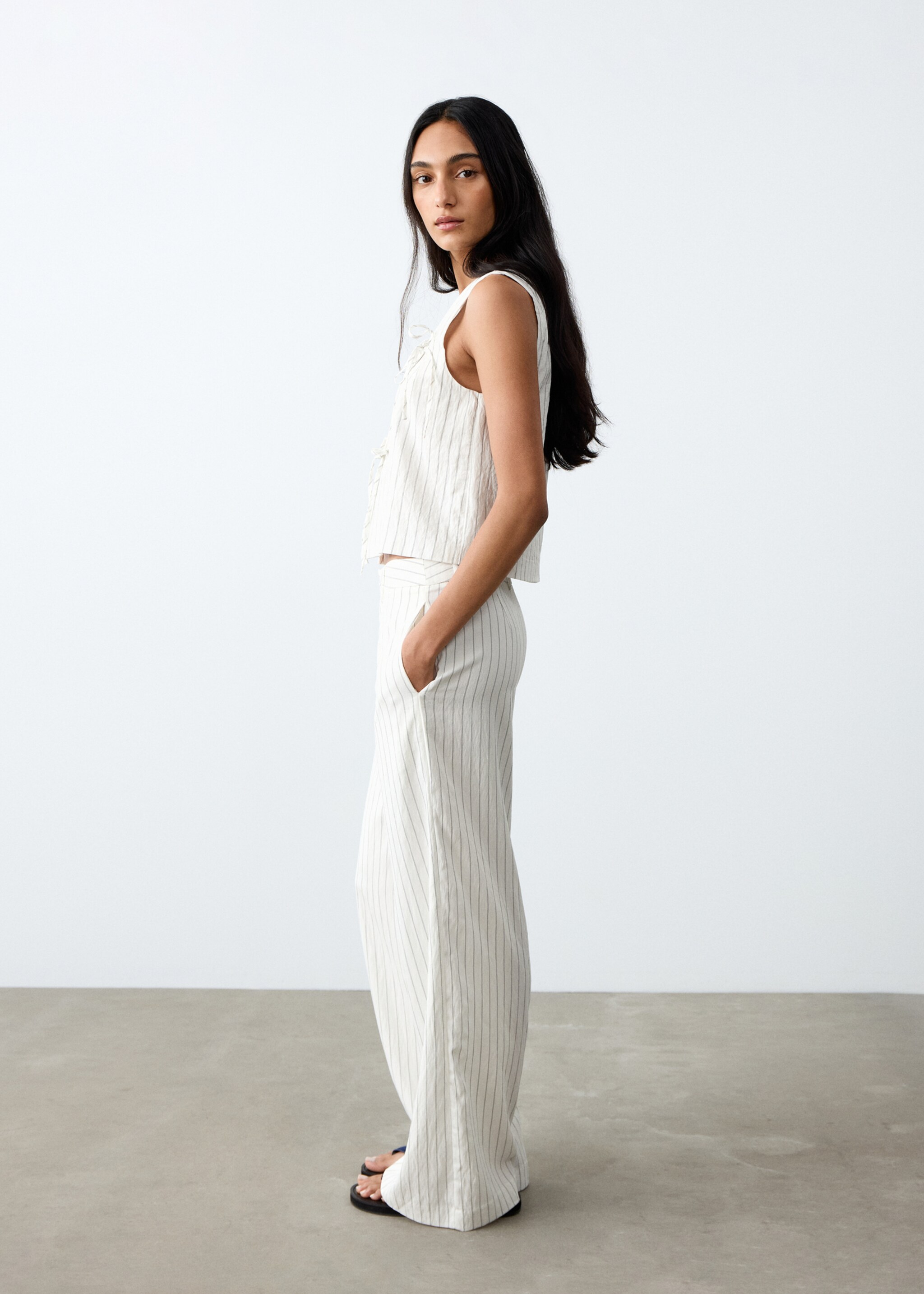 Straight striped trousers - Medium plane, Off White. Ref: 27075816-00.