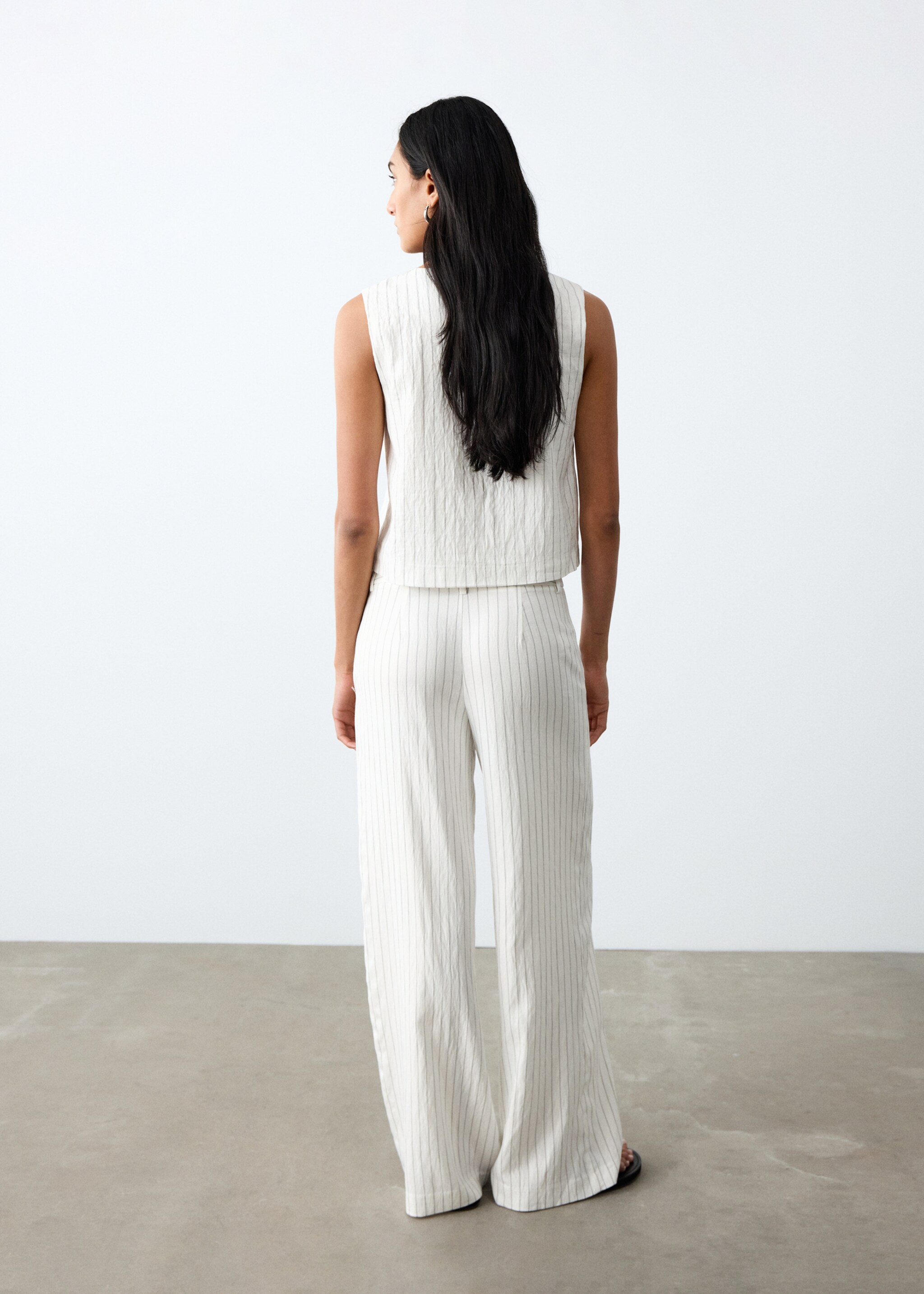 Straight striped trousers - Reverse of the article, Off White. Ref: 27075816-00.